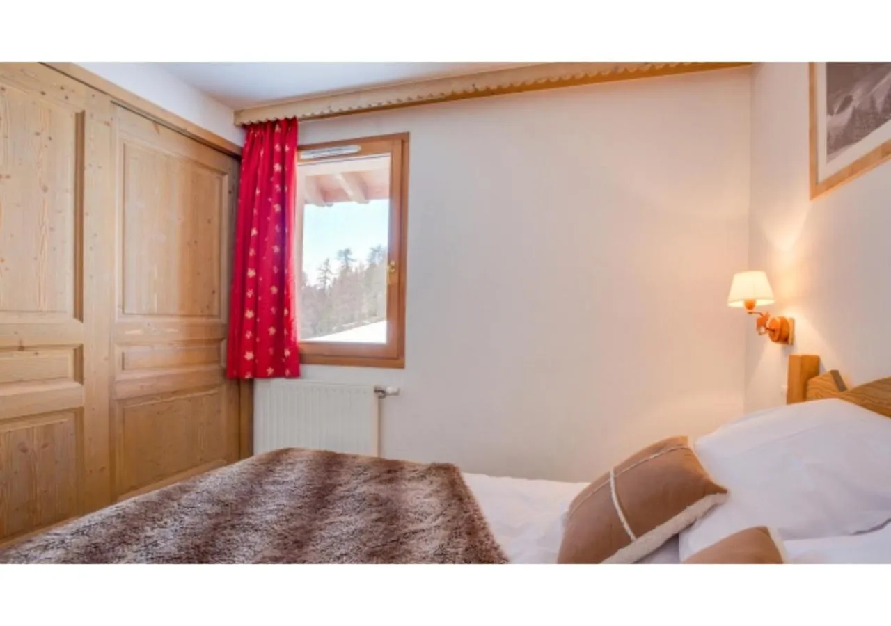 Bedroom in Sun Valley Residence