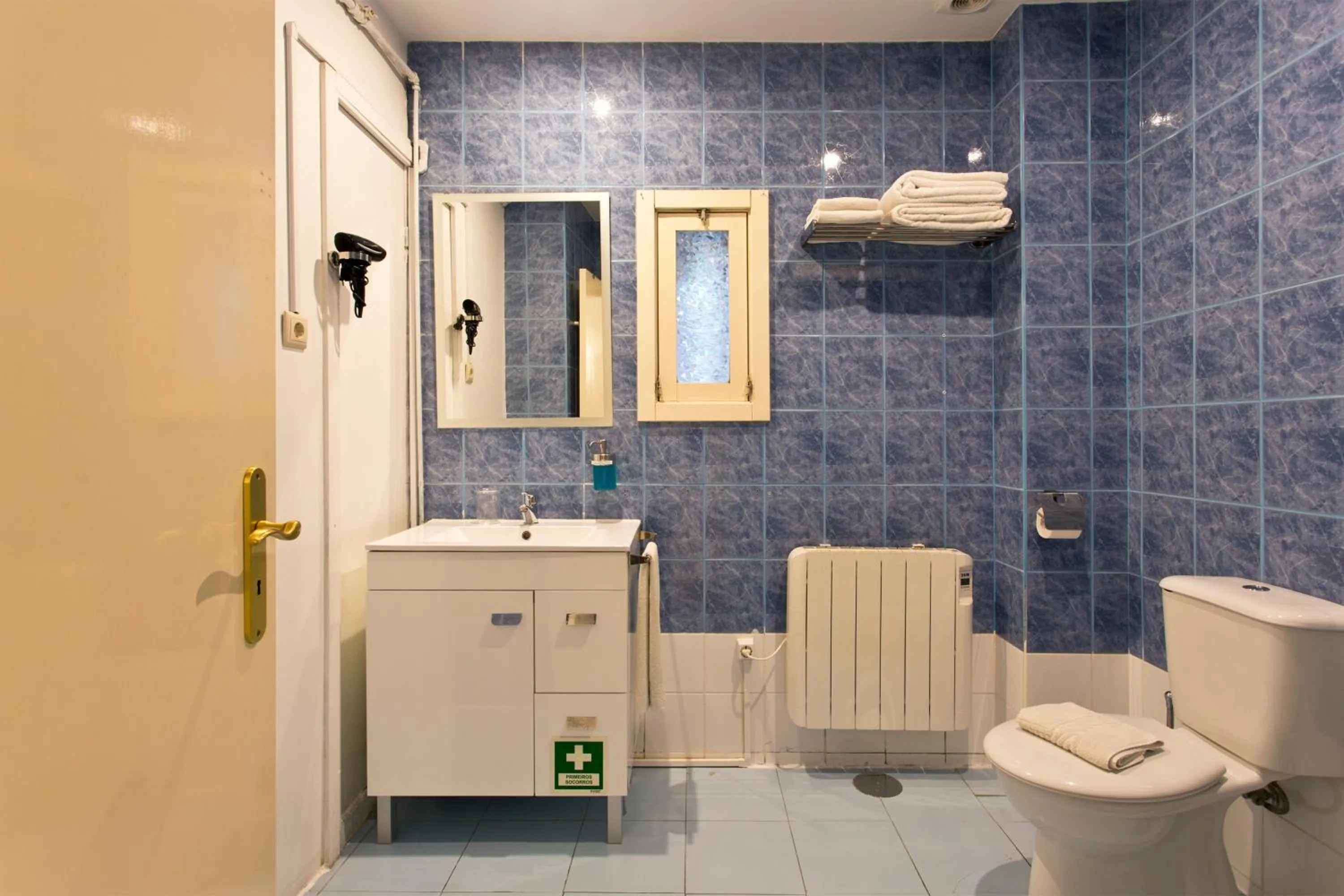 Bathroom in Home @ Porto Clérigos Apartment