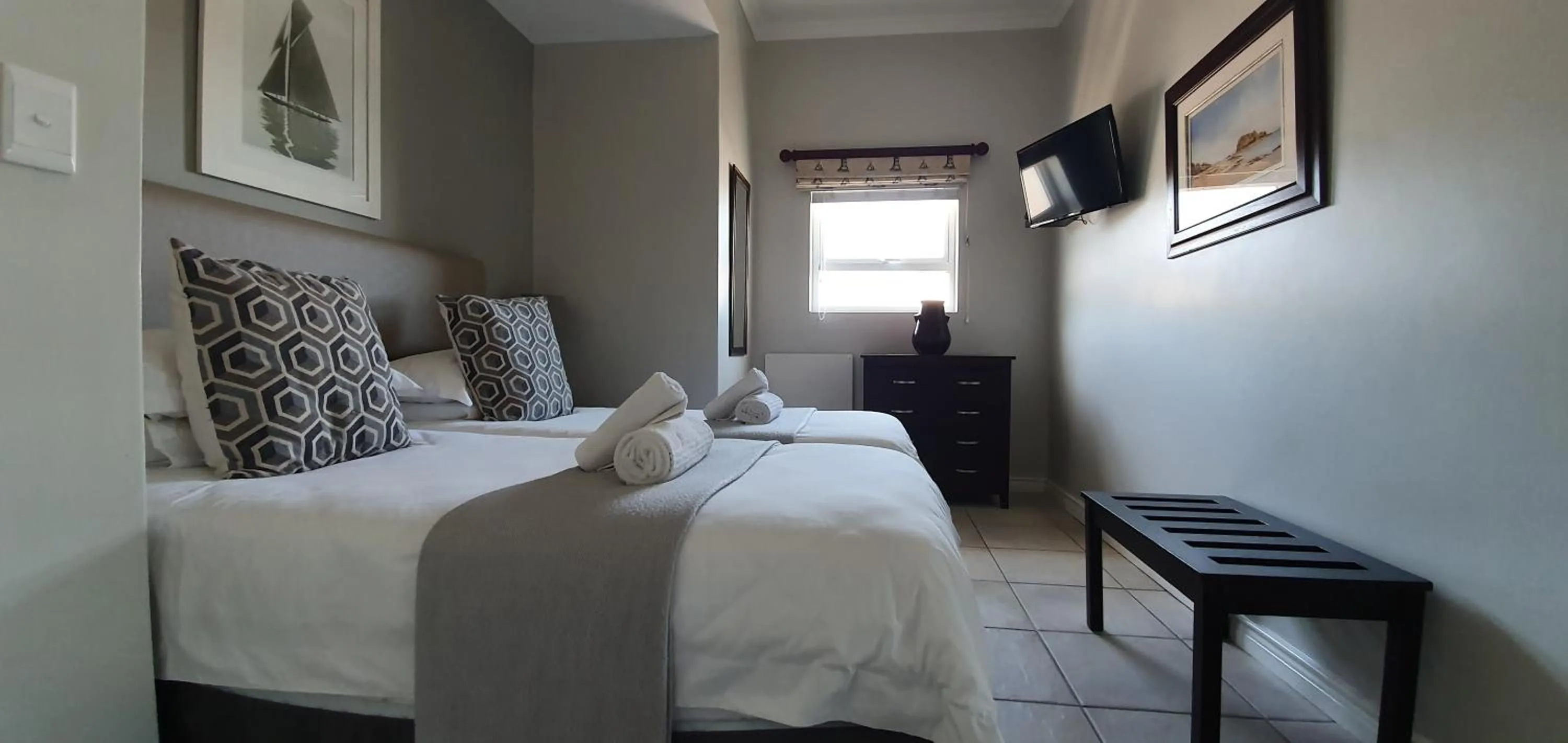 Bedroom, Bed in Brenton On The Rocks