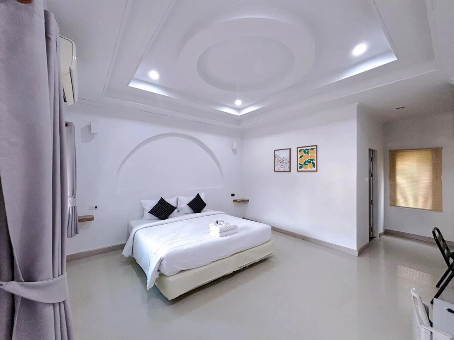 Bed in Sky View Resort Buriram