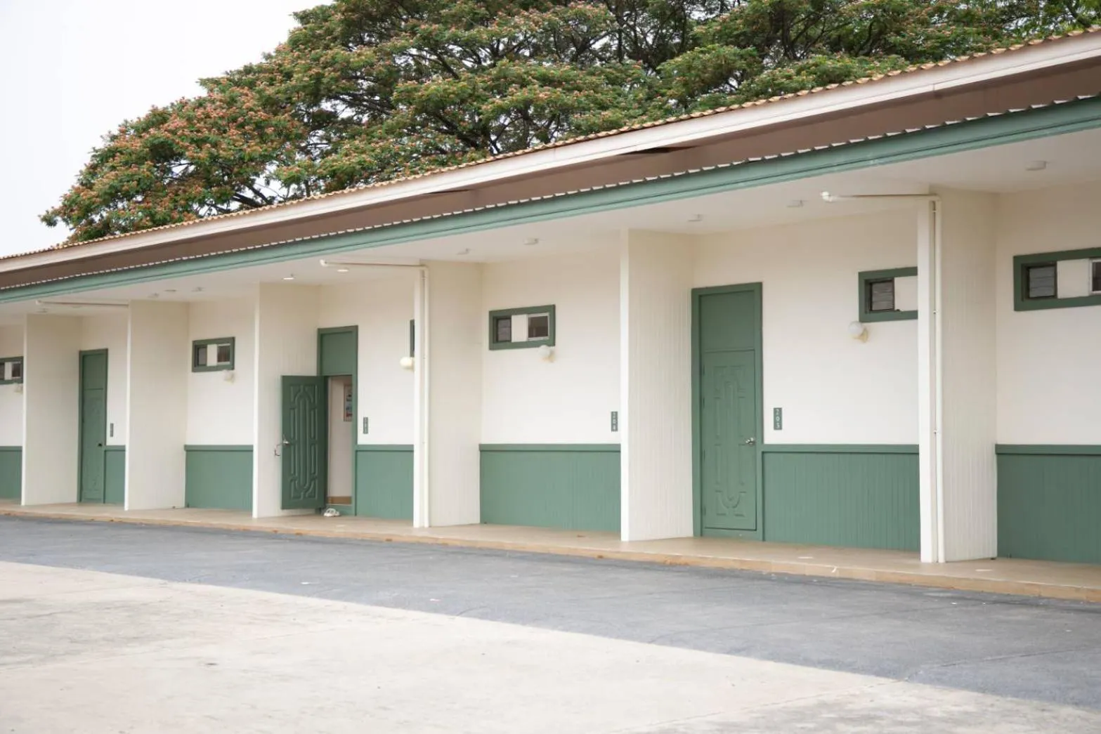 Parking in Sky View Resort Buriram