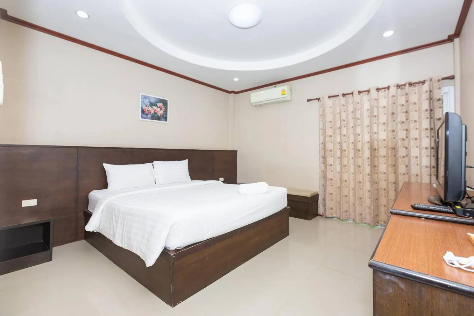 Photo of the whole room, Bed in Sky View Resort Buriram