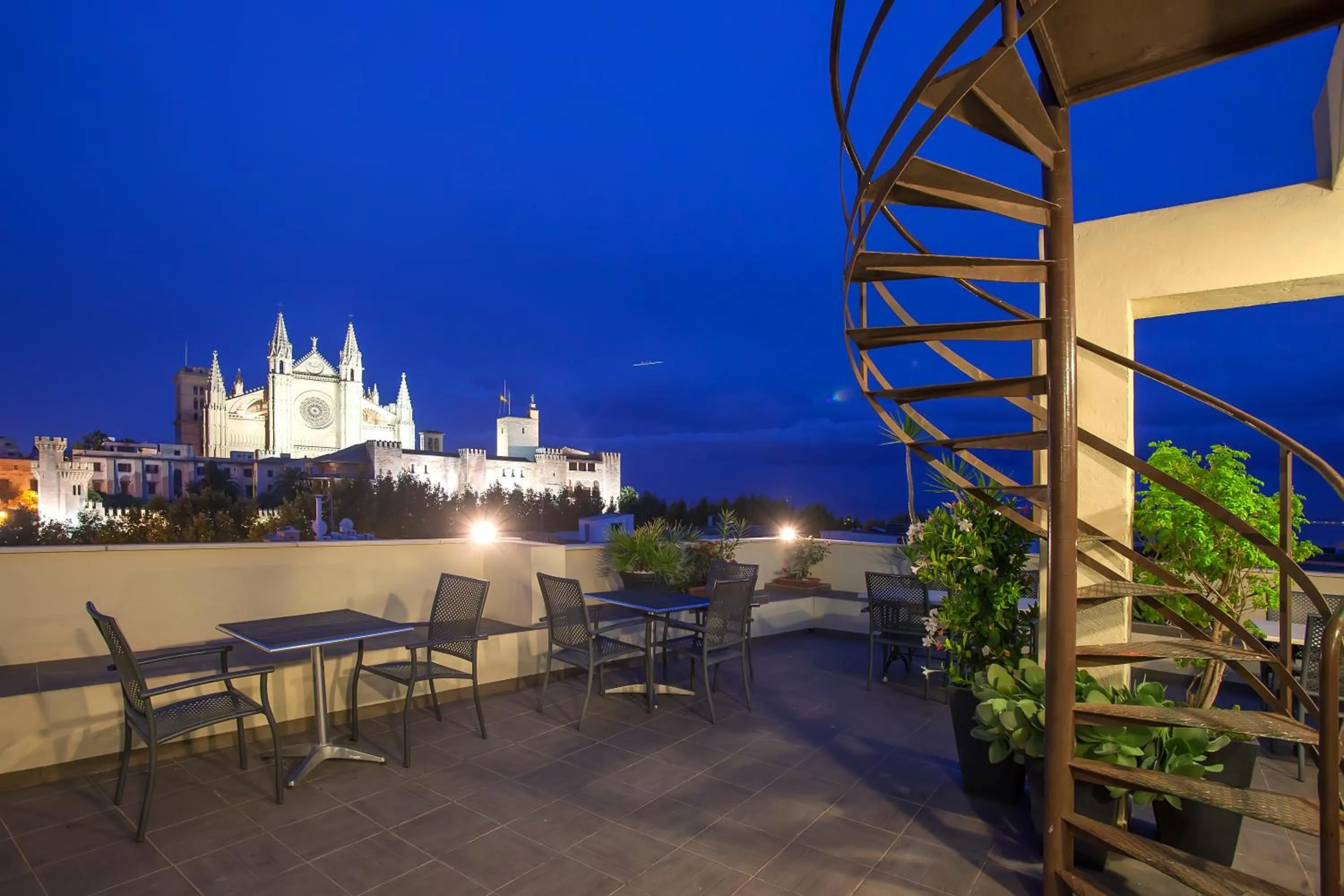 Balcony/Terrace in Apuntadores 8