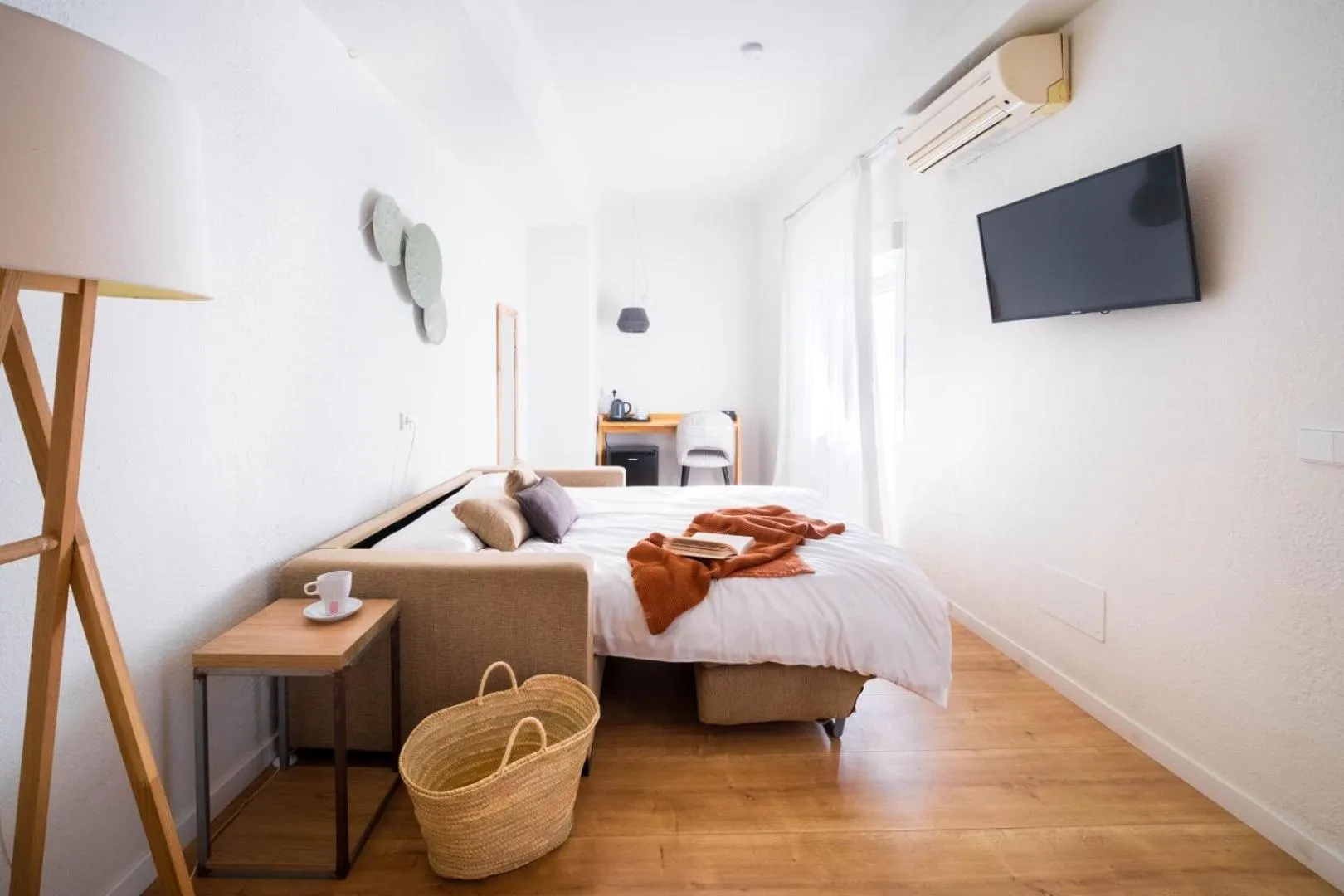 Bed in Apuntadores 8