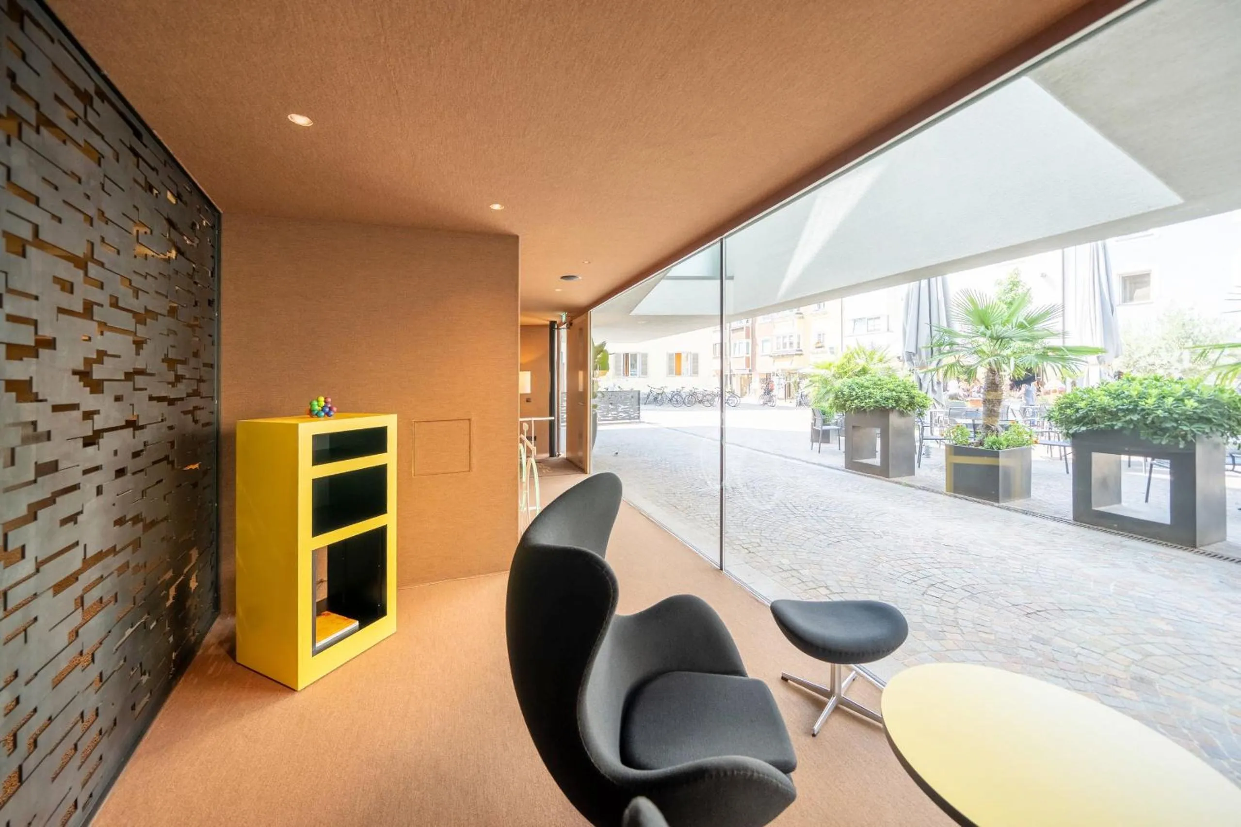 Seating area in Soley Suites - adults only