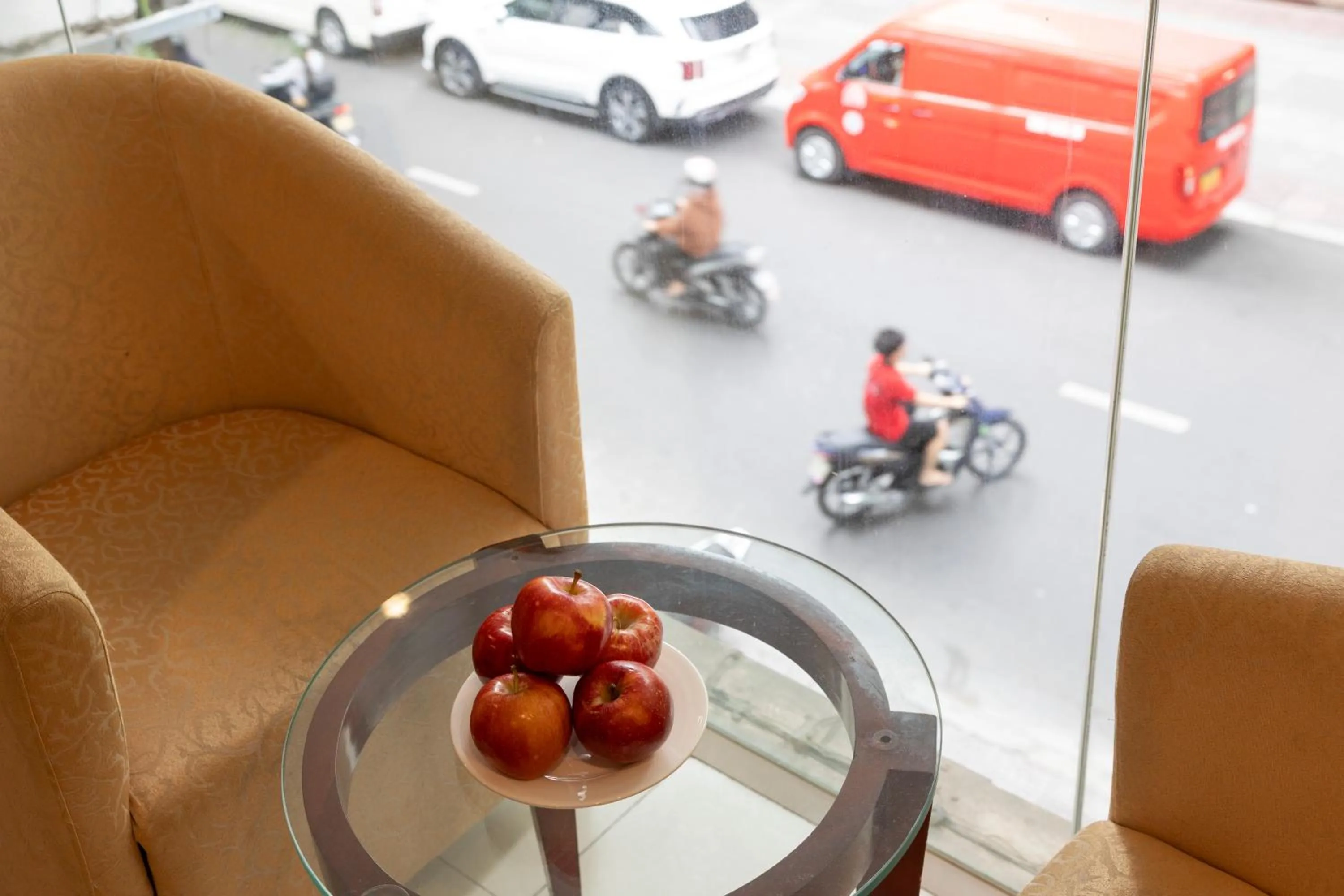 Bedroom in White Lotus Hotel Saigon