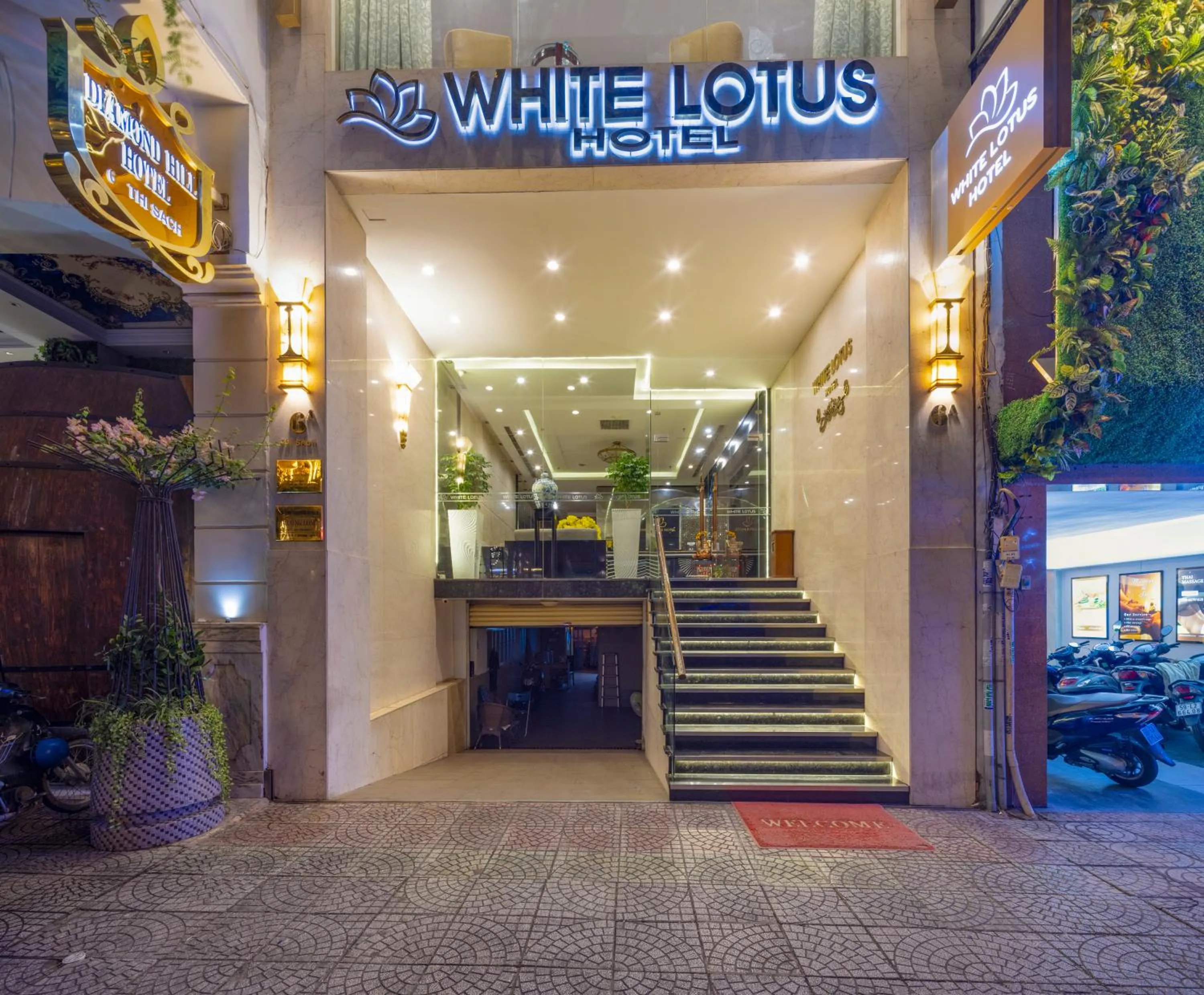 Facade/entrance in White Lotus Hotel Saigon