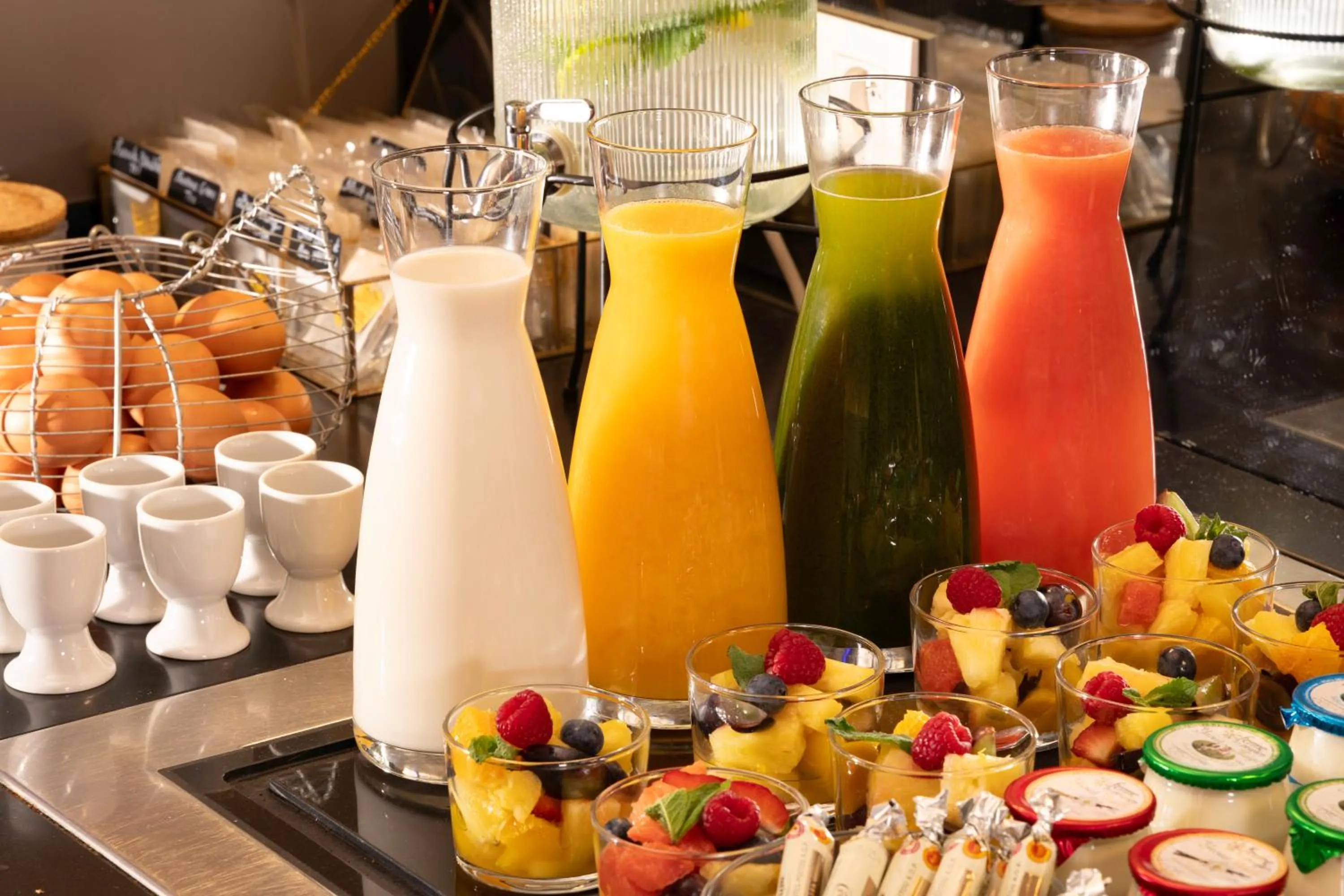 Buffet breakfast in Hôtel Le Pradey