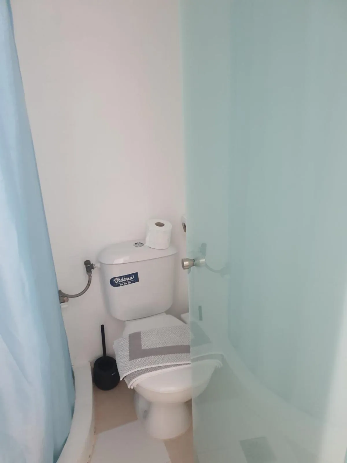 Bathroom in Mykonos Pro-care Suites