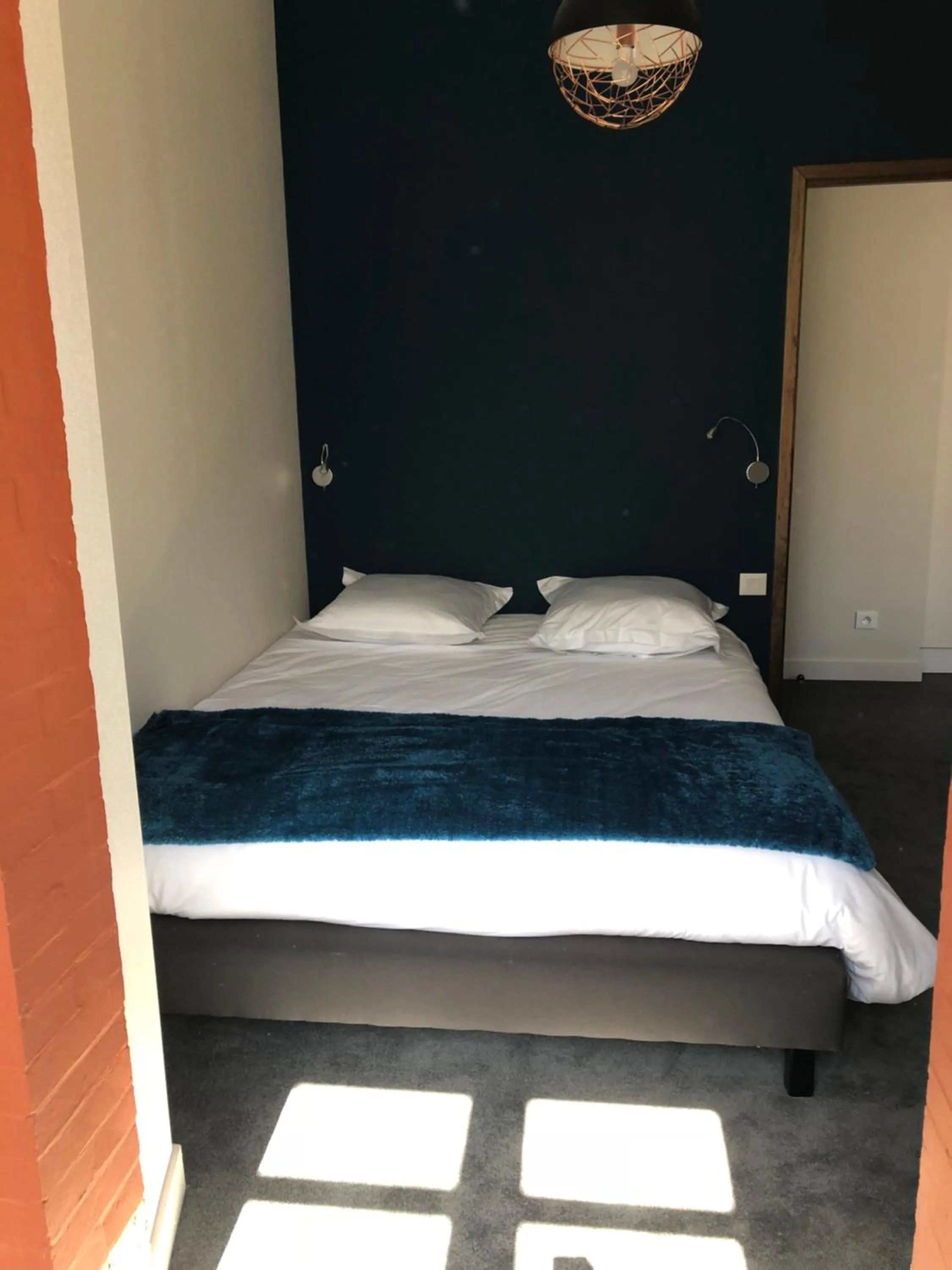 Bed in Appart'Hotel Aiguille Verte & Spa