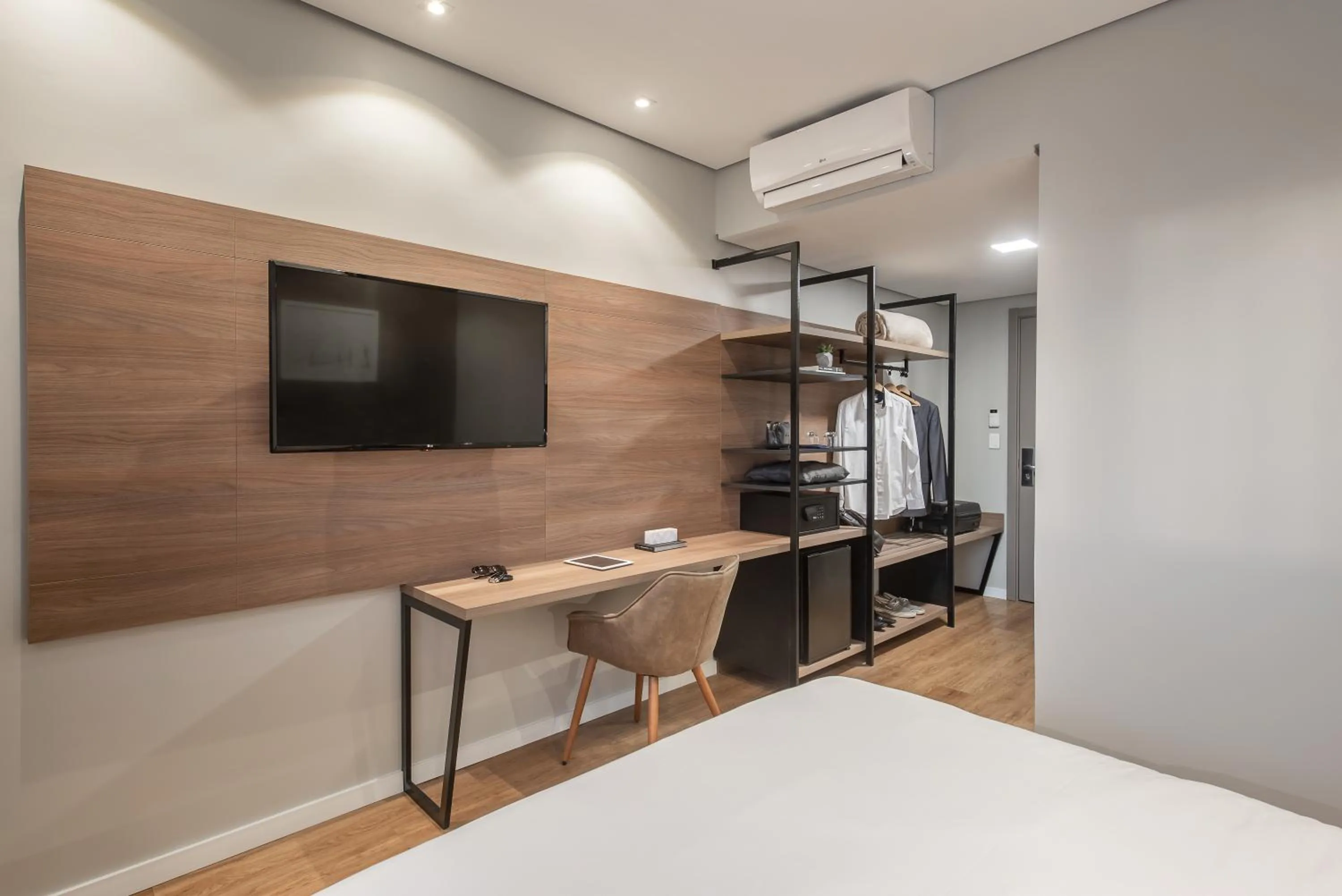 TV and multimedia, Bed in Intercity Sao Leopoldo