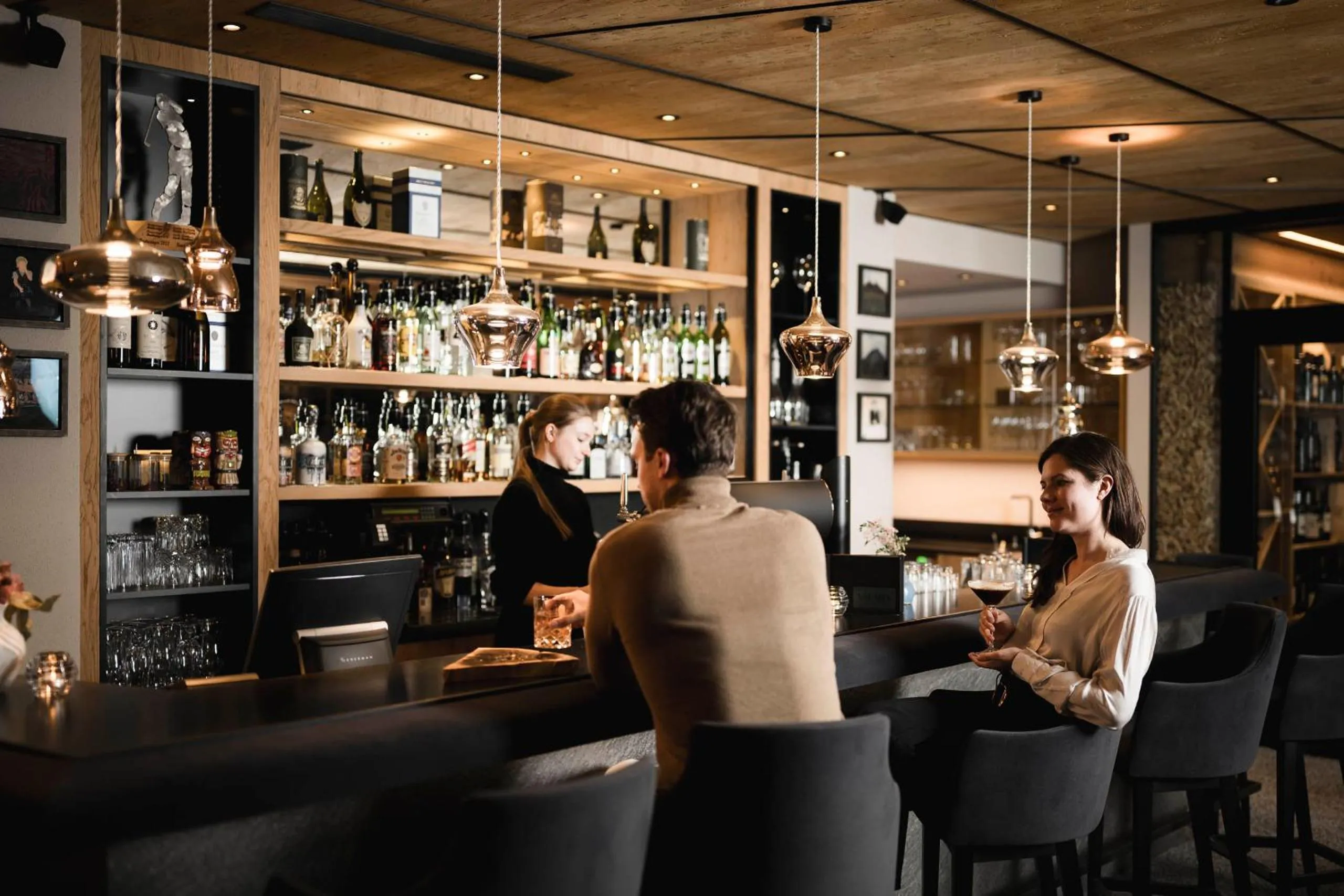 Lounge or bar in VALARA Alpine Art Hotel