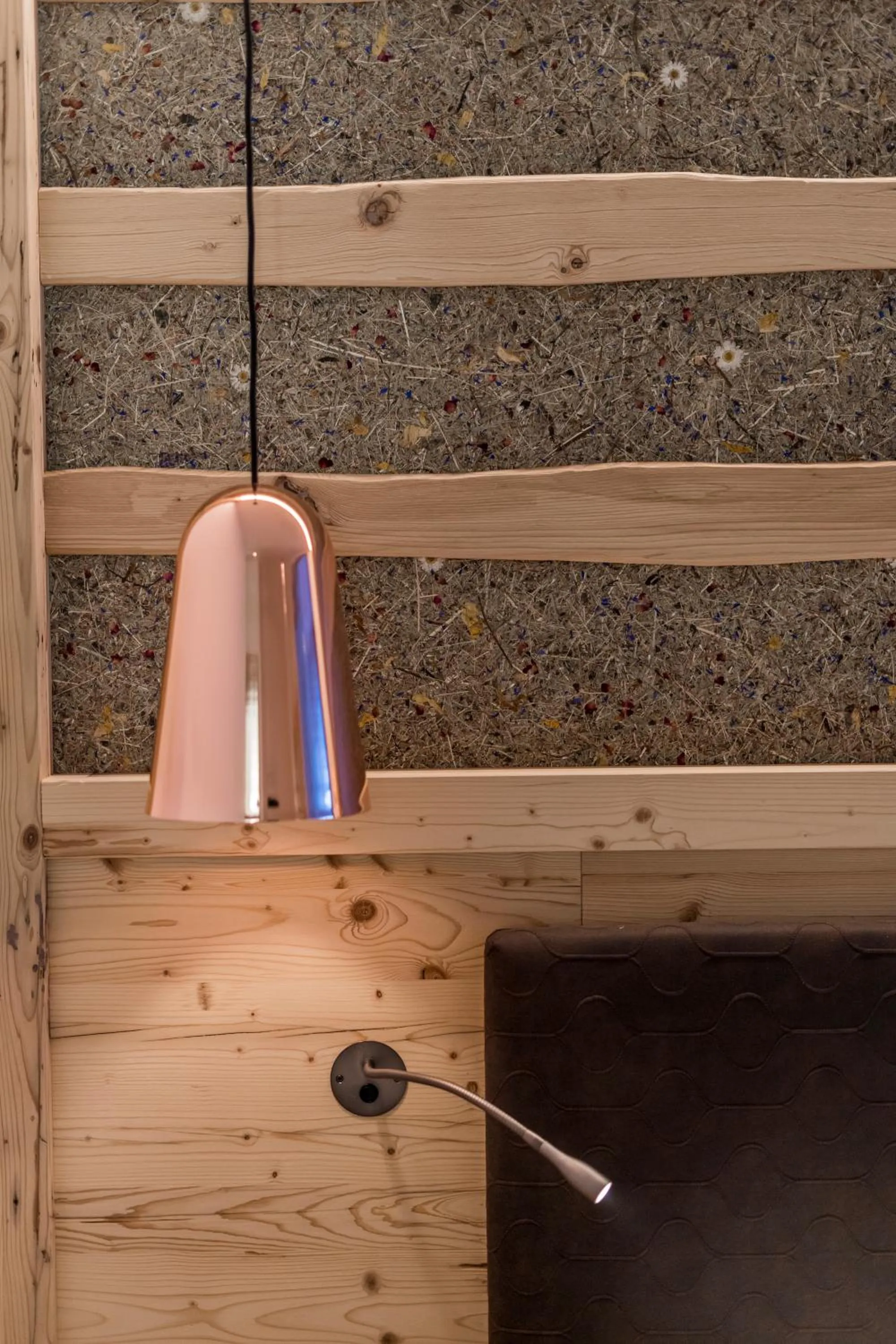 Decorative detail in Hotel Astoria