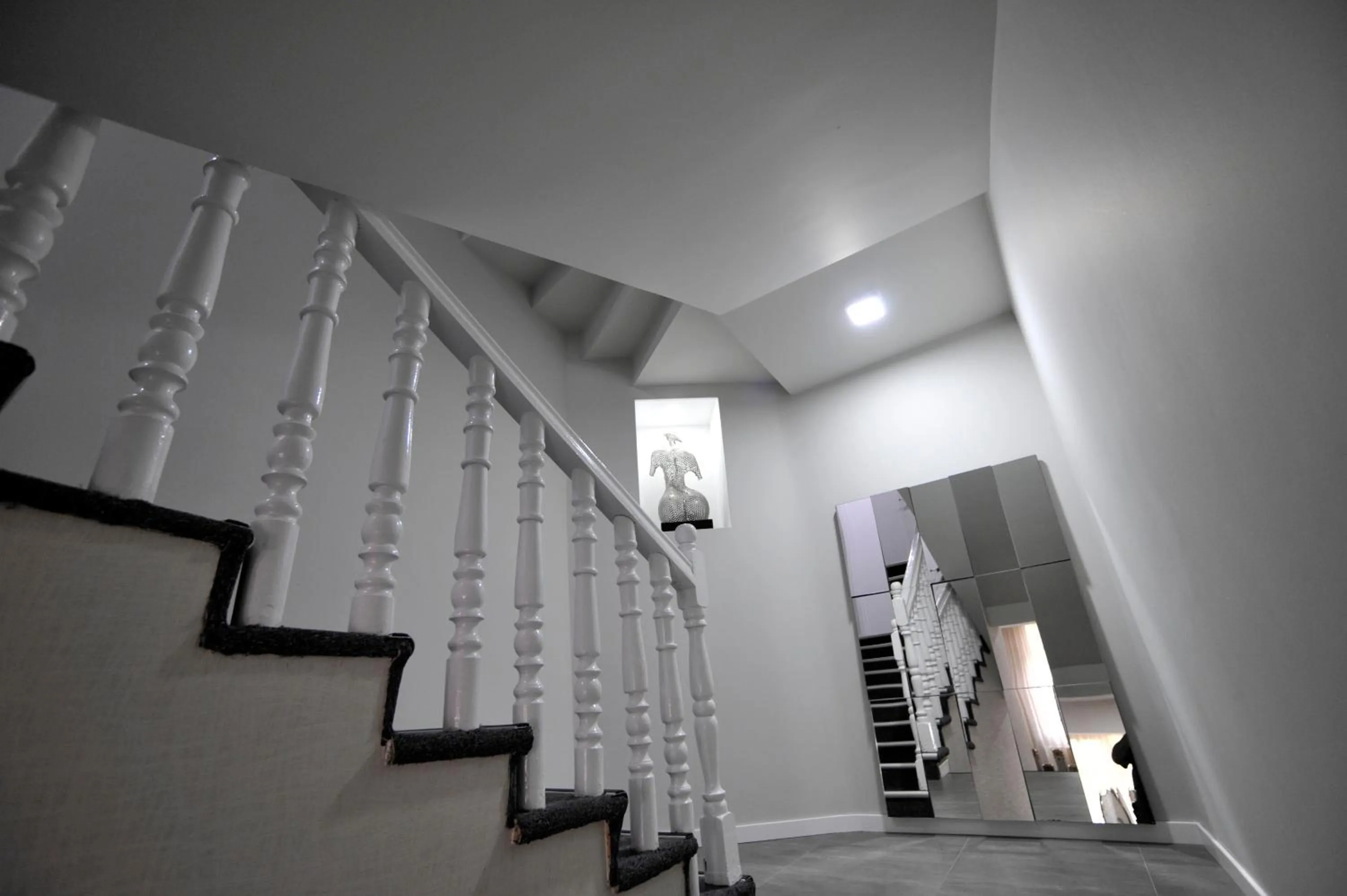 Area and facilities in ZP Hotel