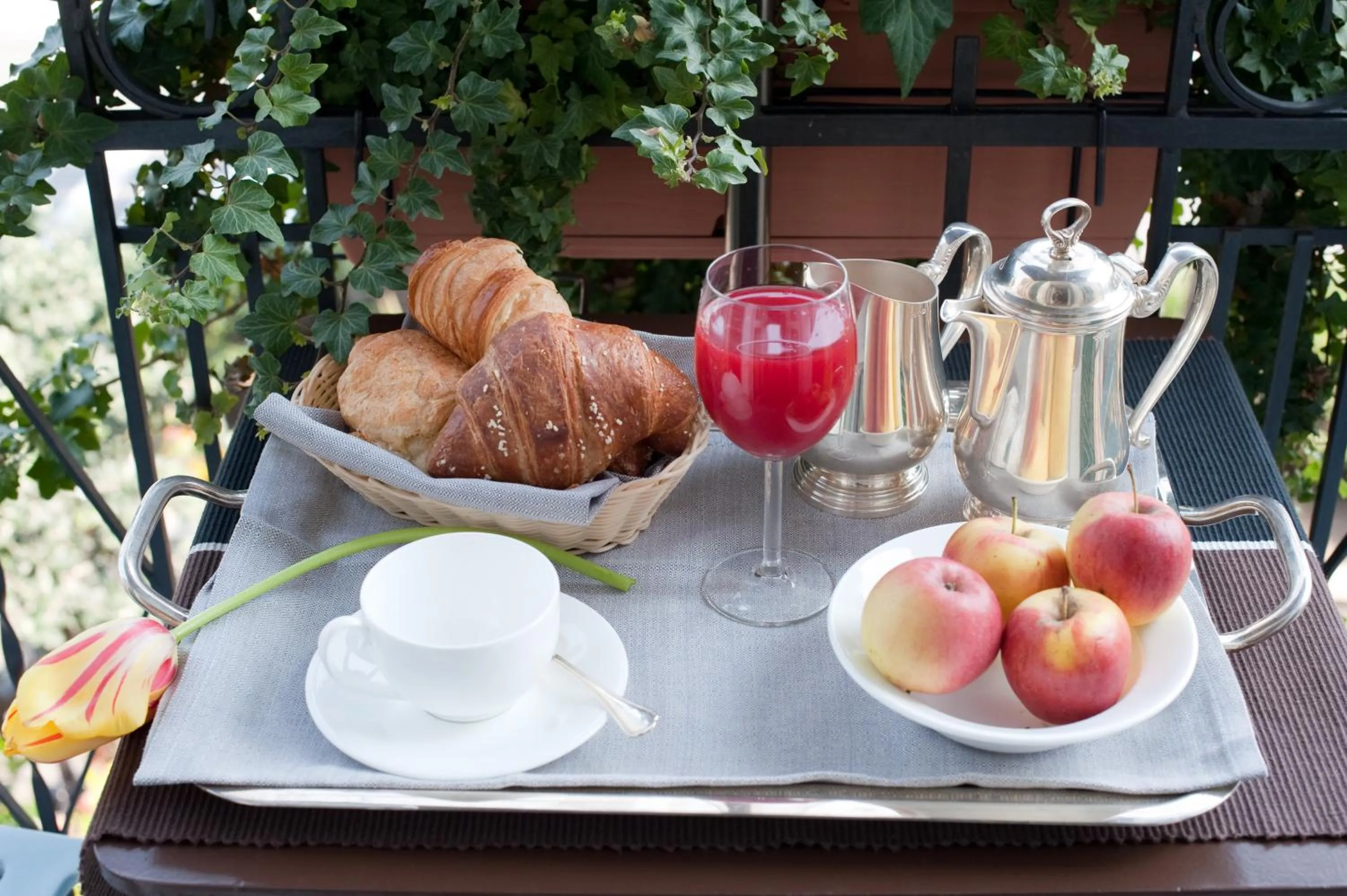 Restaurant/places to eat in Hotel Italia