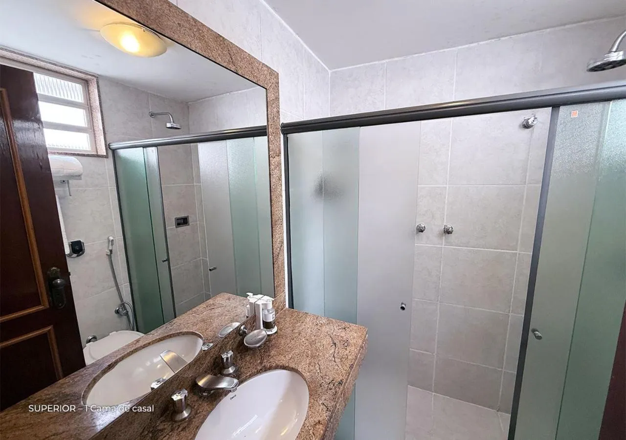 Shower in Riale Imperial Flamengo