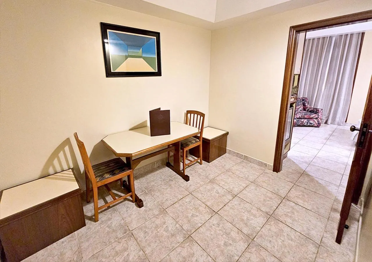 Seating area, Bed in Riale Imperial Flamengo