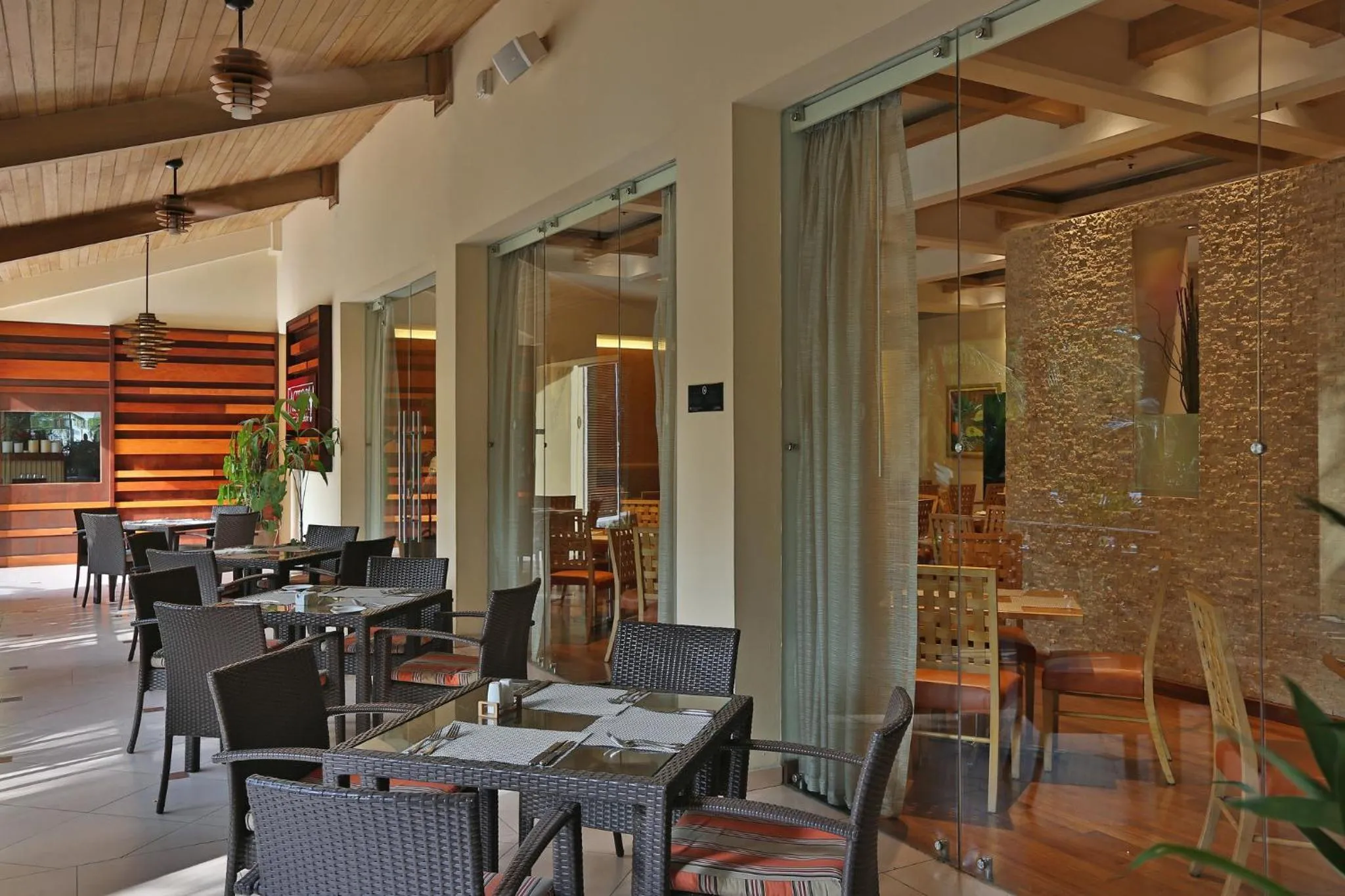 Restaurant/places to eat in InterContinental Real San Pedro Sula by IHG