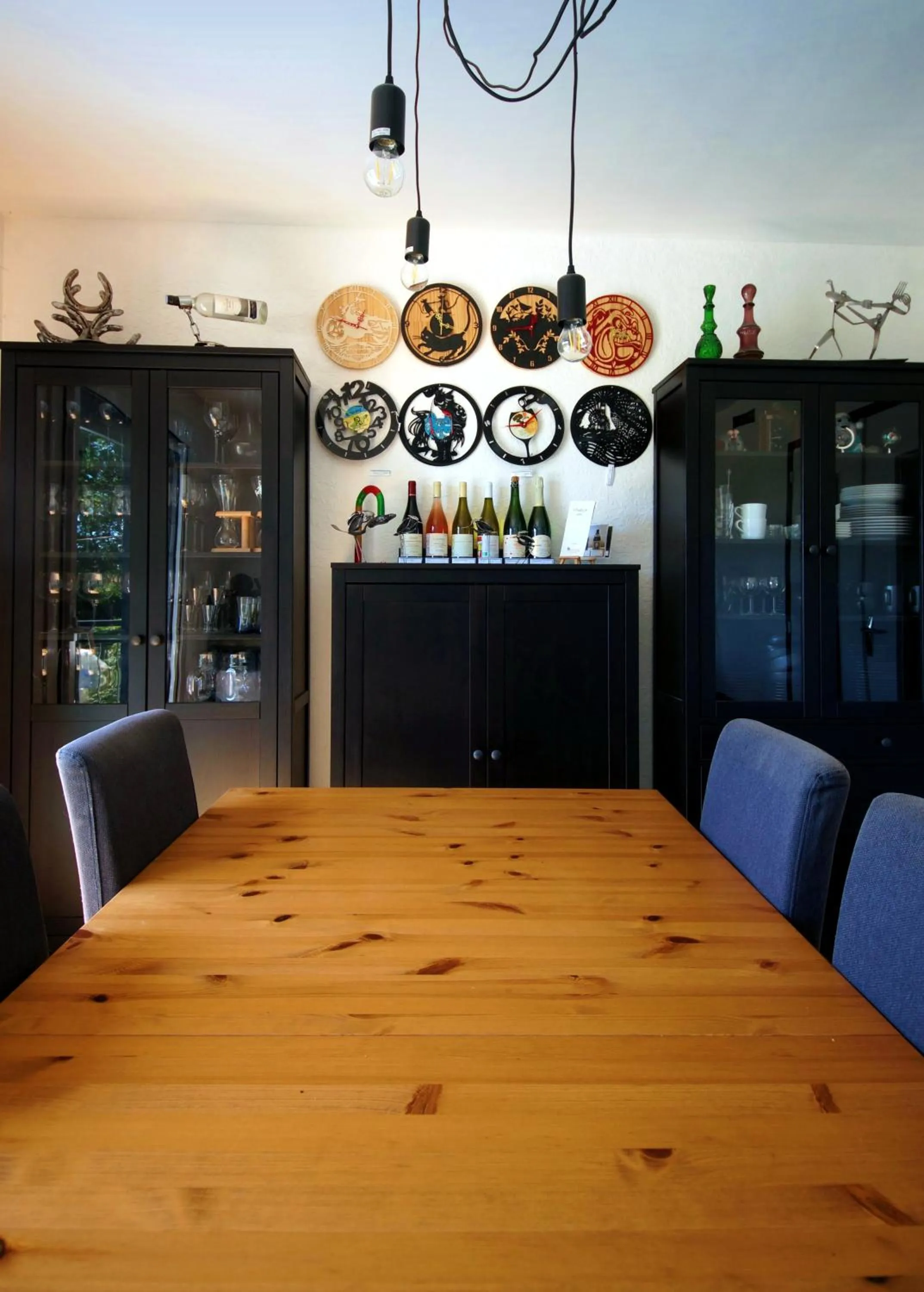 Dining area in Chez Flo et Marc