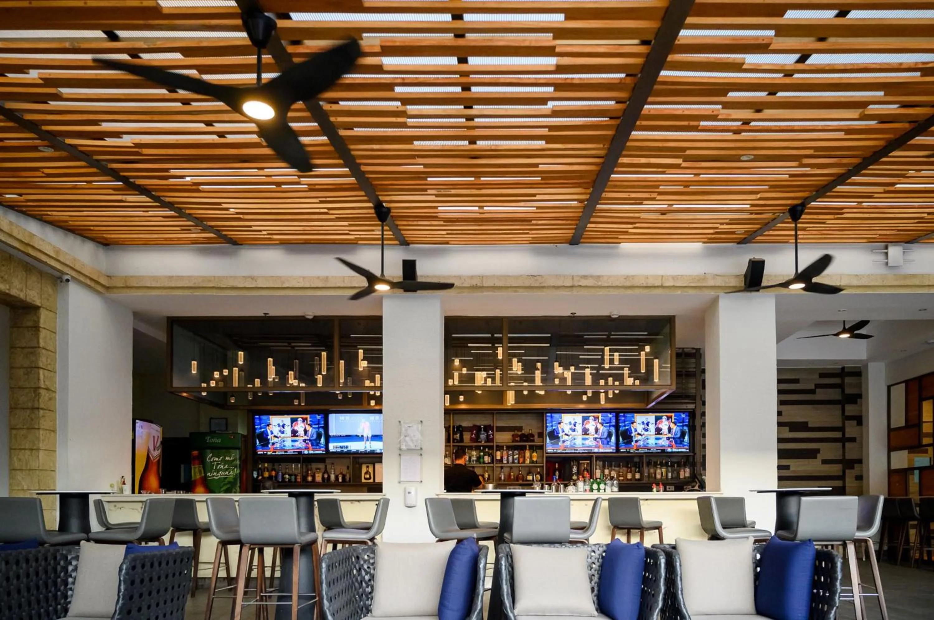 Lounge or bar in Real Intercontinental Metrocentro Managua by IHG