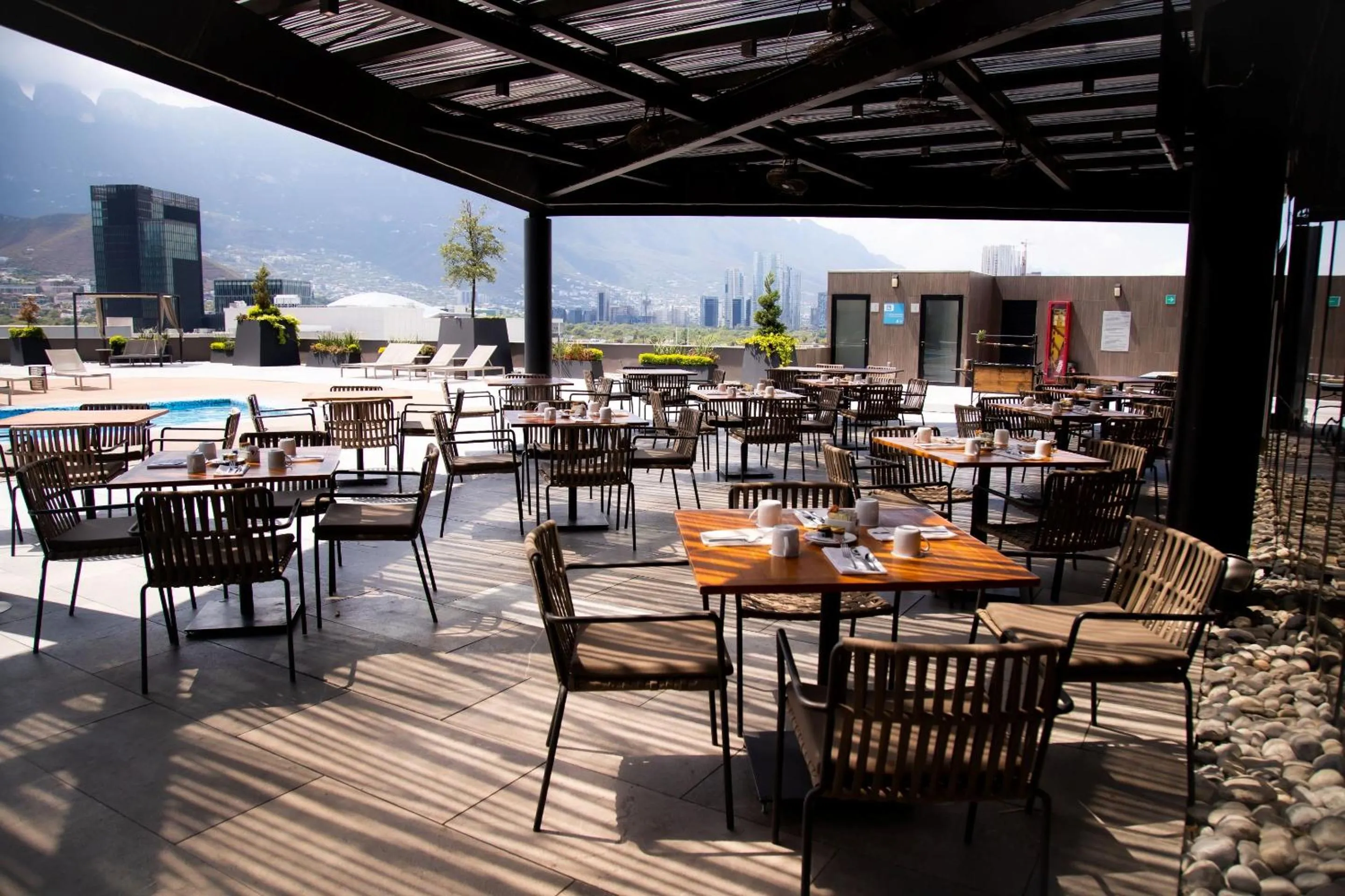 Restaurant/places to eat in Camino Real Fashion Drive Monterrey