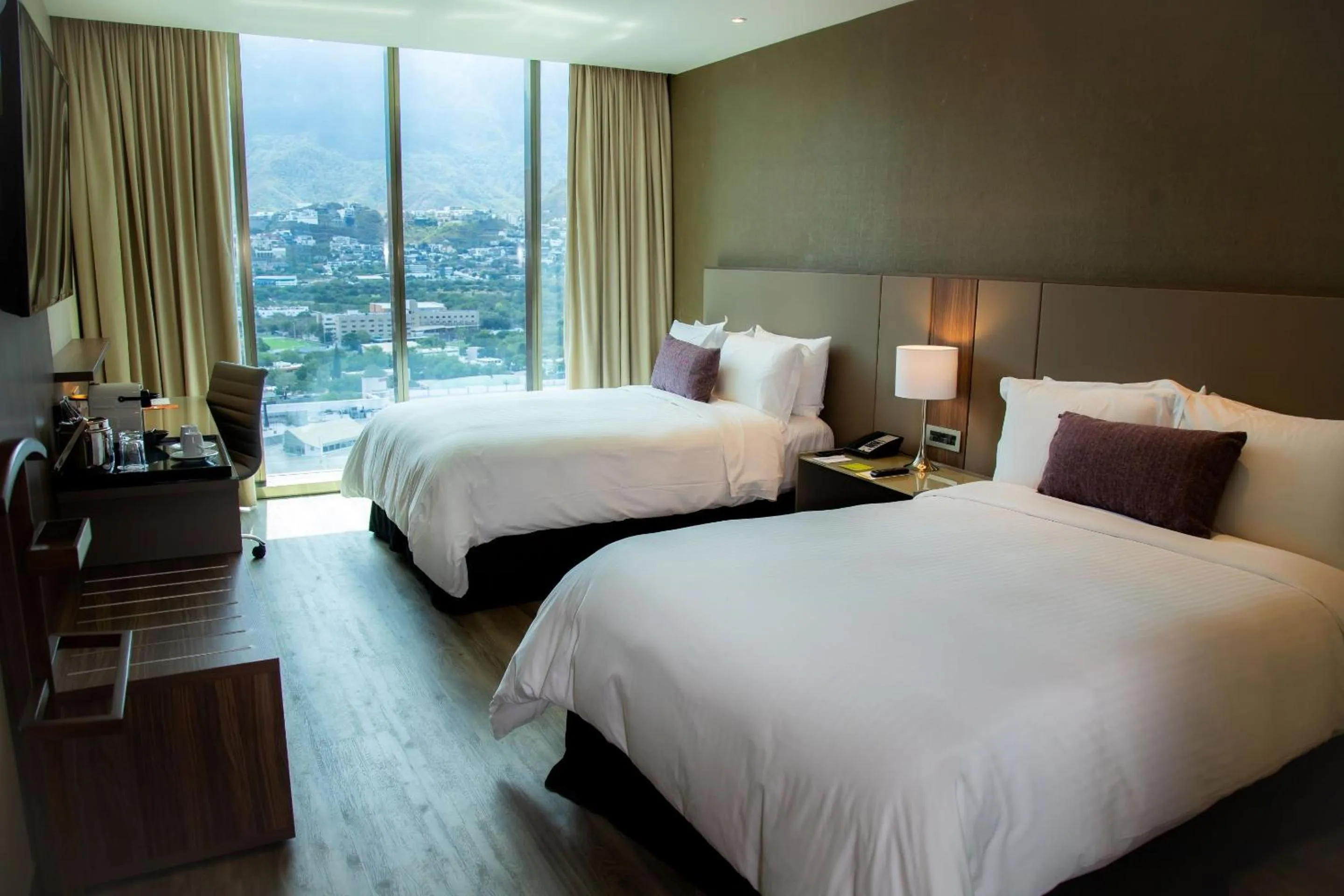 Bedroom, Bed in Camino Real Fashion Drive Monterrey