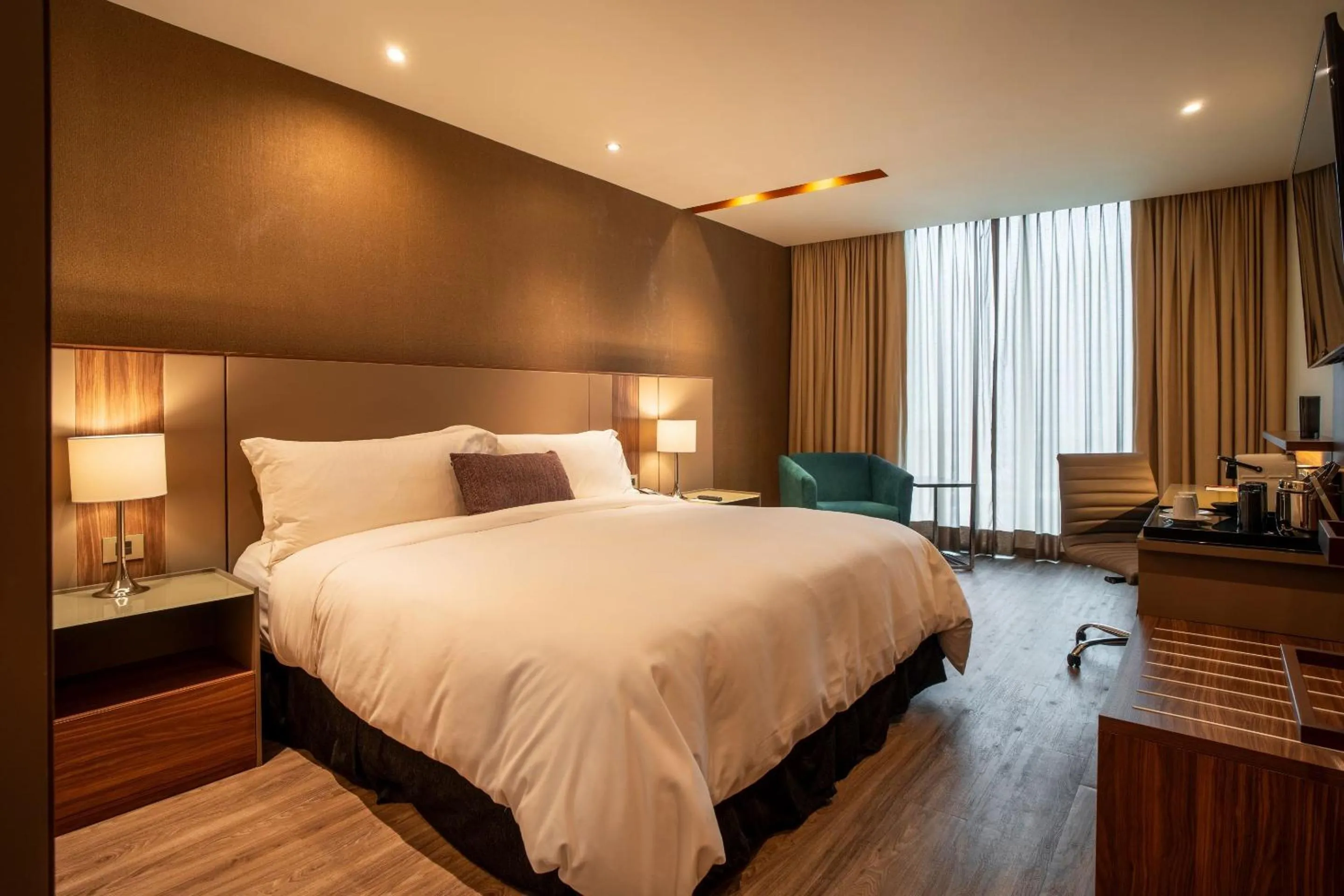 Bedroom, Bed in Camino Real Fashion Drive Monterrey