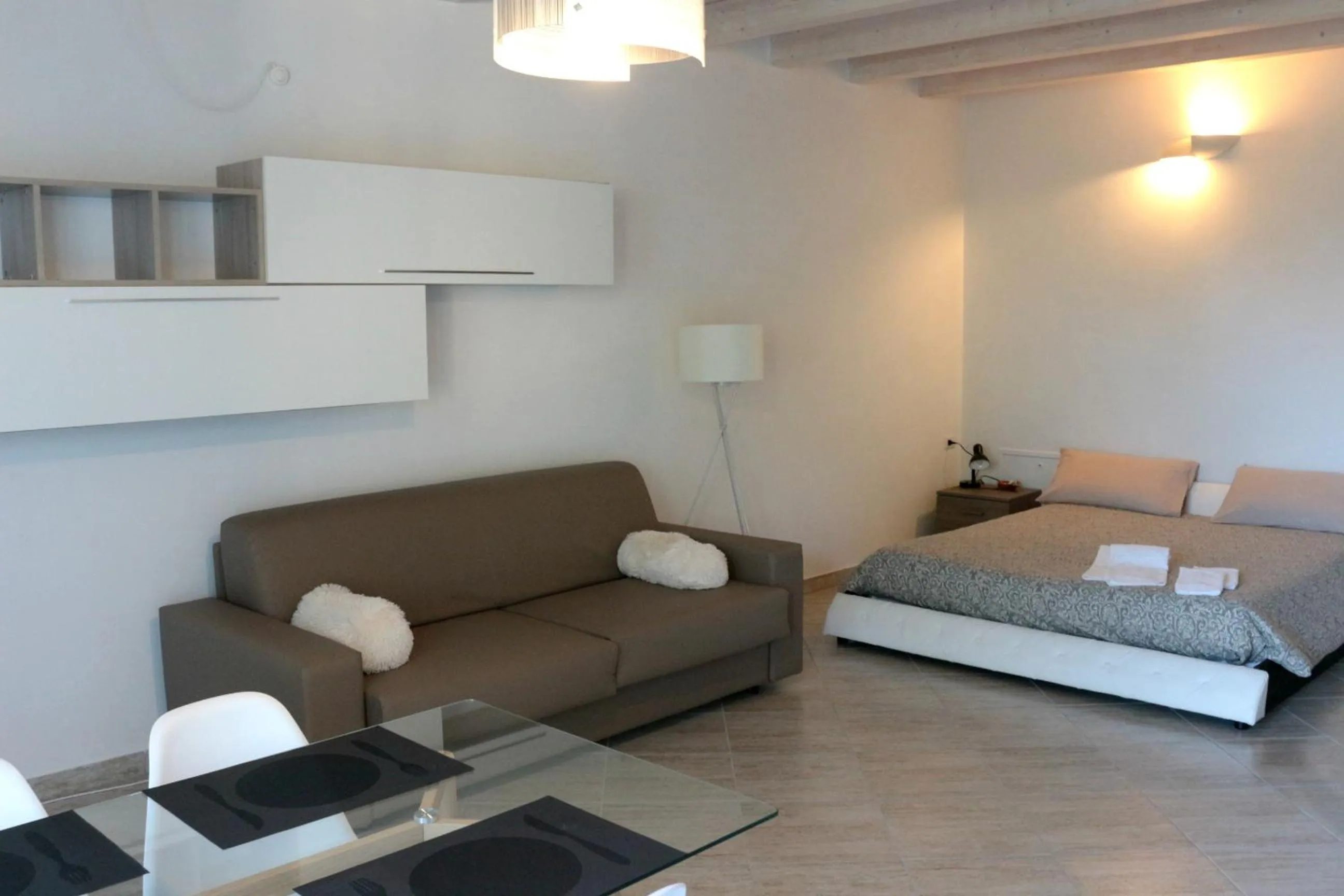 Living room, Bed in Paradeisos Residence Sas