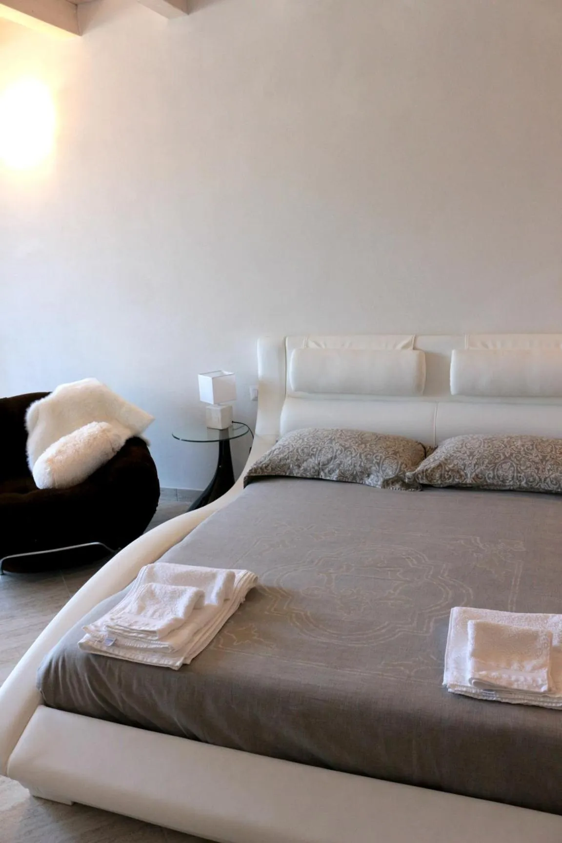 Bed in Paradeisos Residence Sas