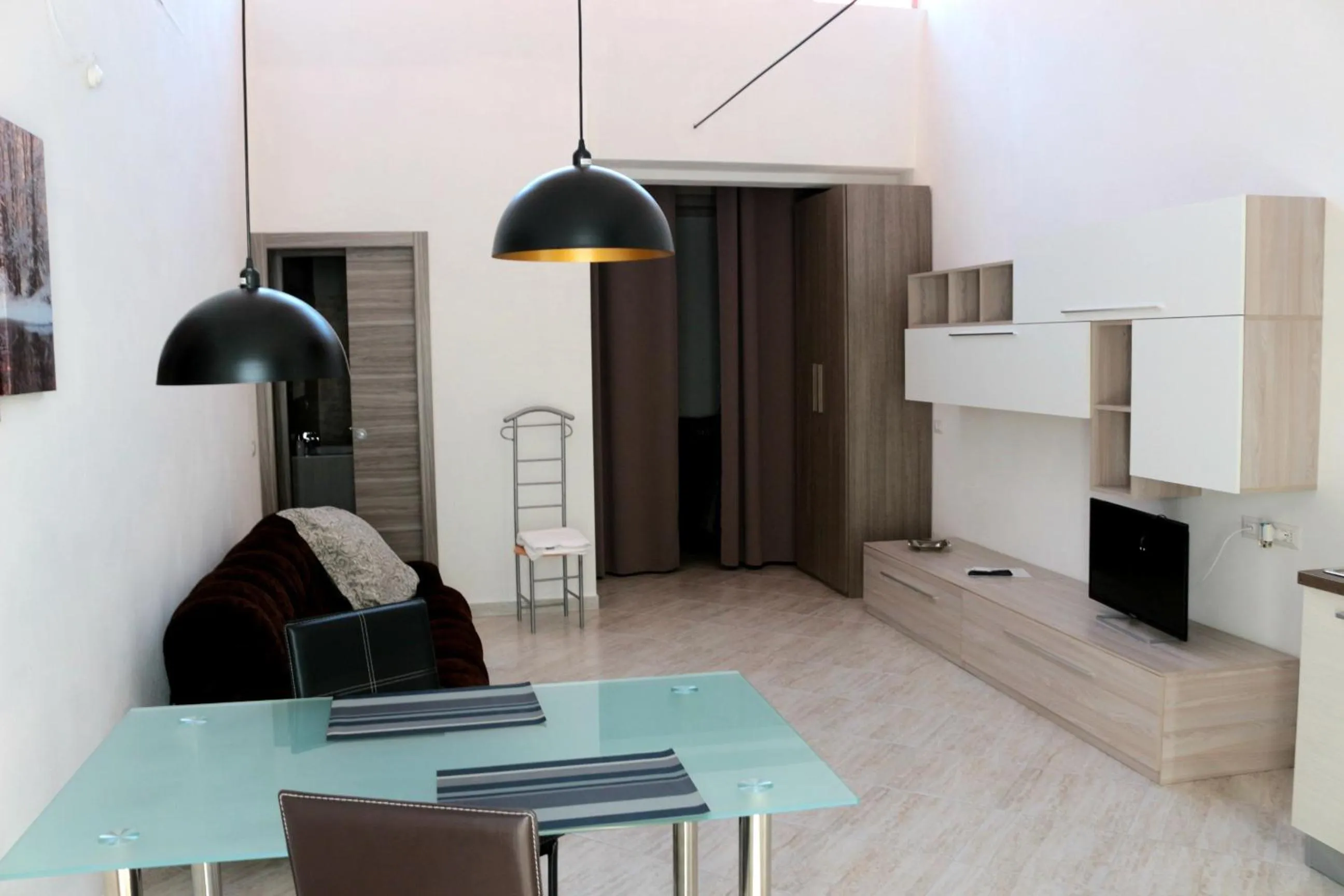 Photo of the whole room in Paradeisos Residence Sas