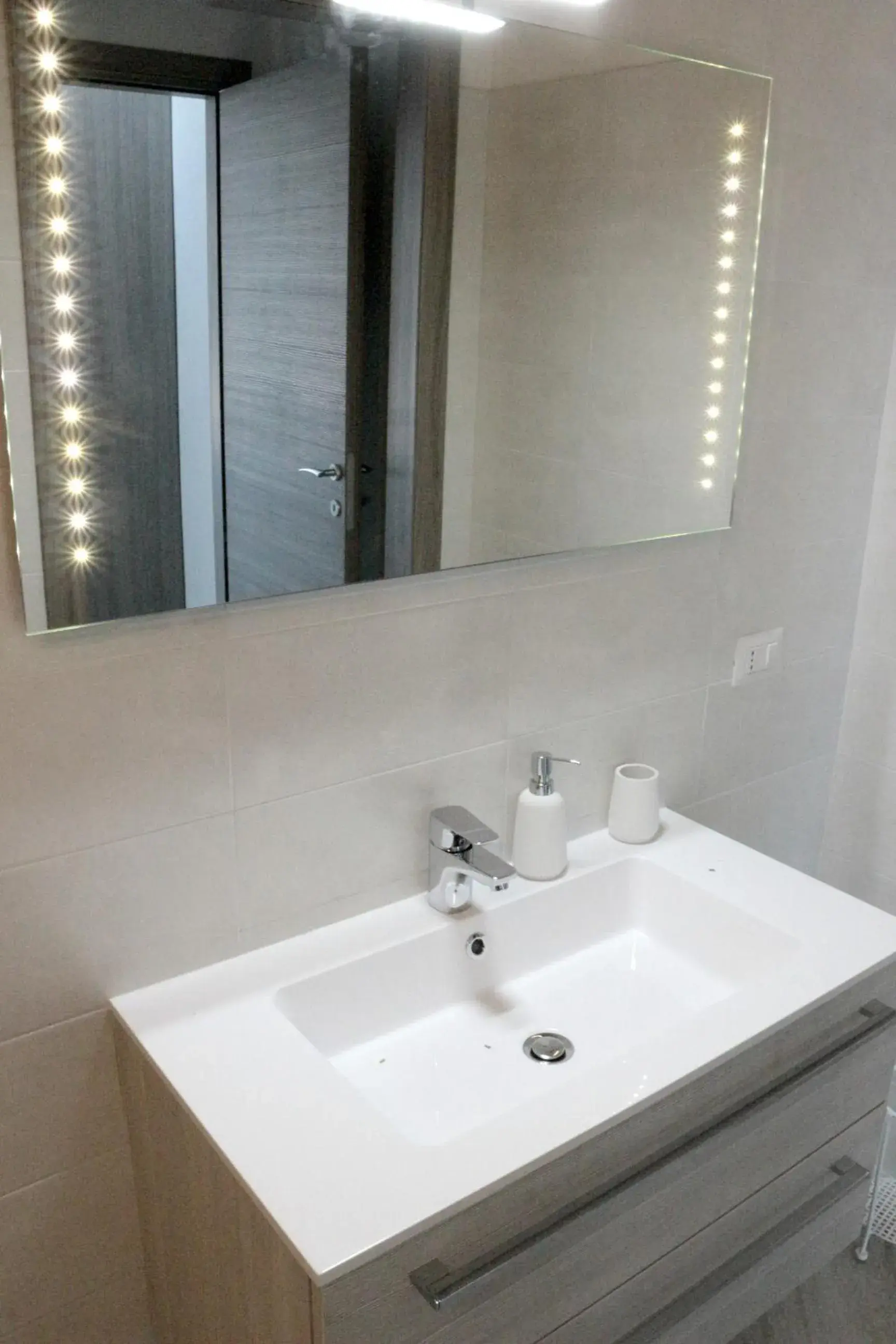 Deluxe Apartment in Paradeisos Residence Sas Deluxe Apartment in Paradeisos Residence Sas