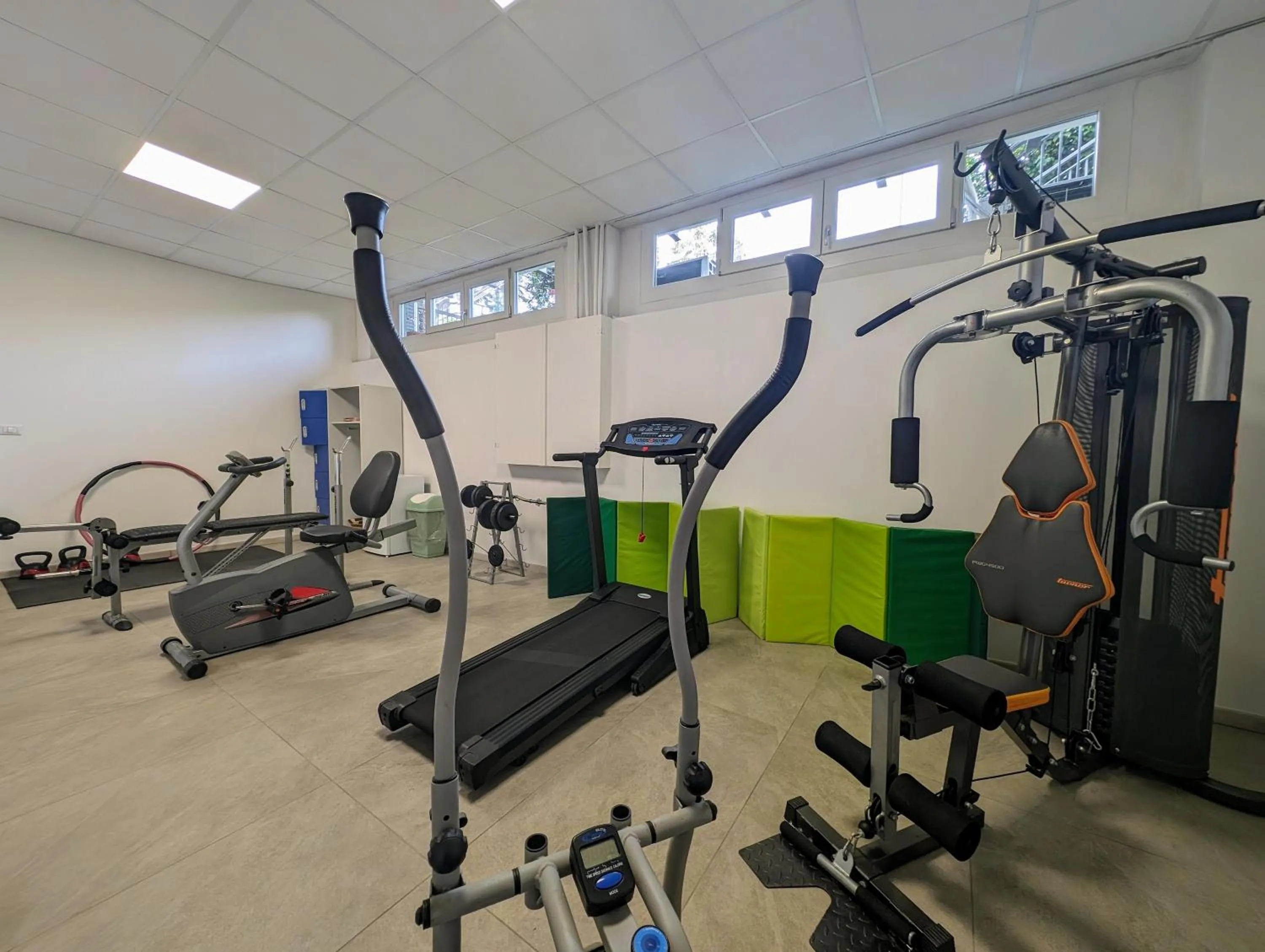 Fitness centre/facilities in Paradeisos Residence Sas
