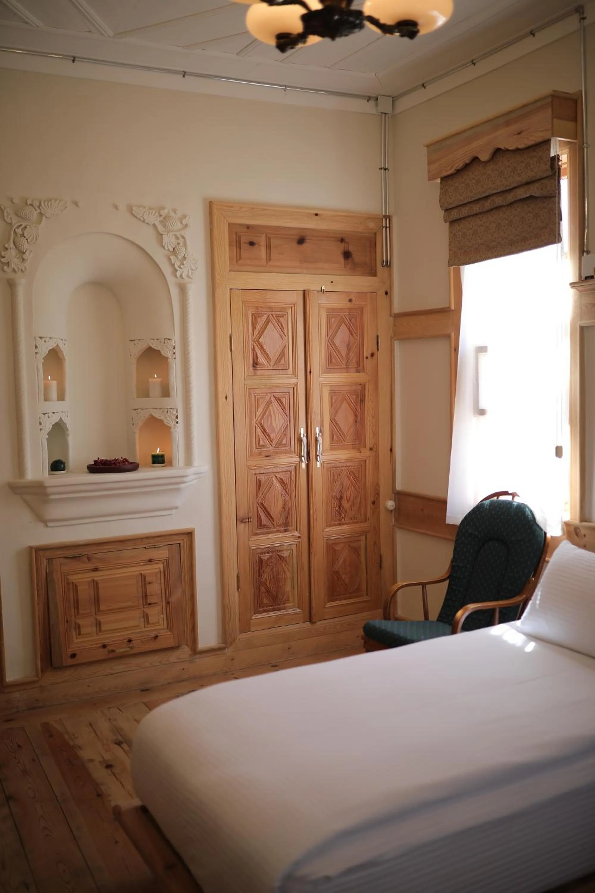 Decorative detail, Bed in Melekli Konak