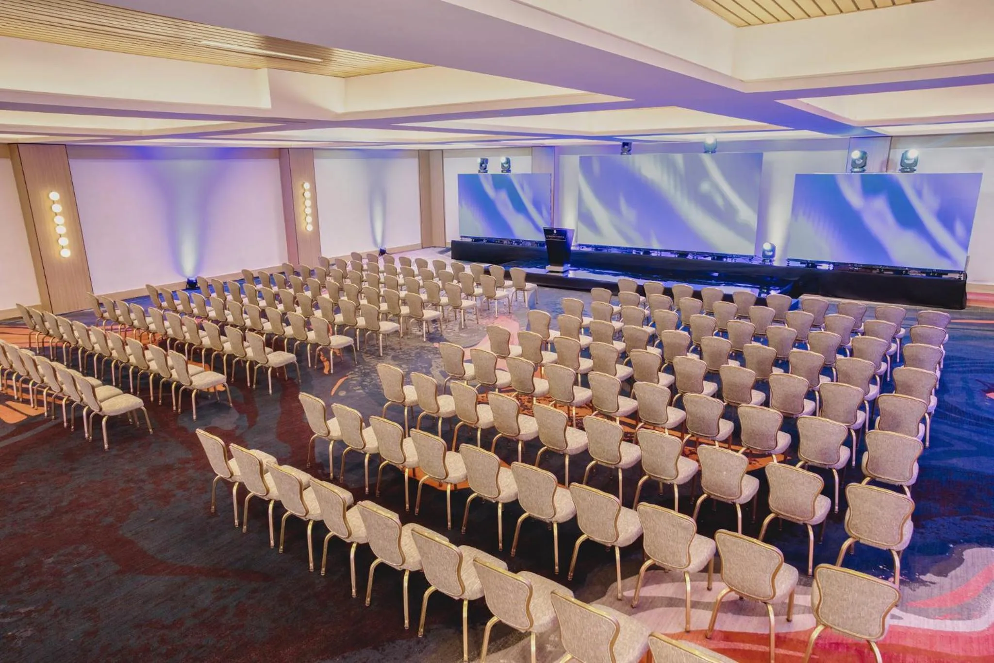 Meeting/conference room in Real Intercontinental San Salvador by IHG