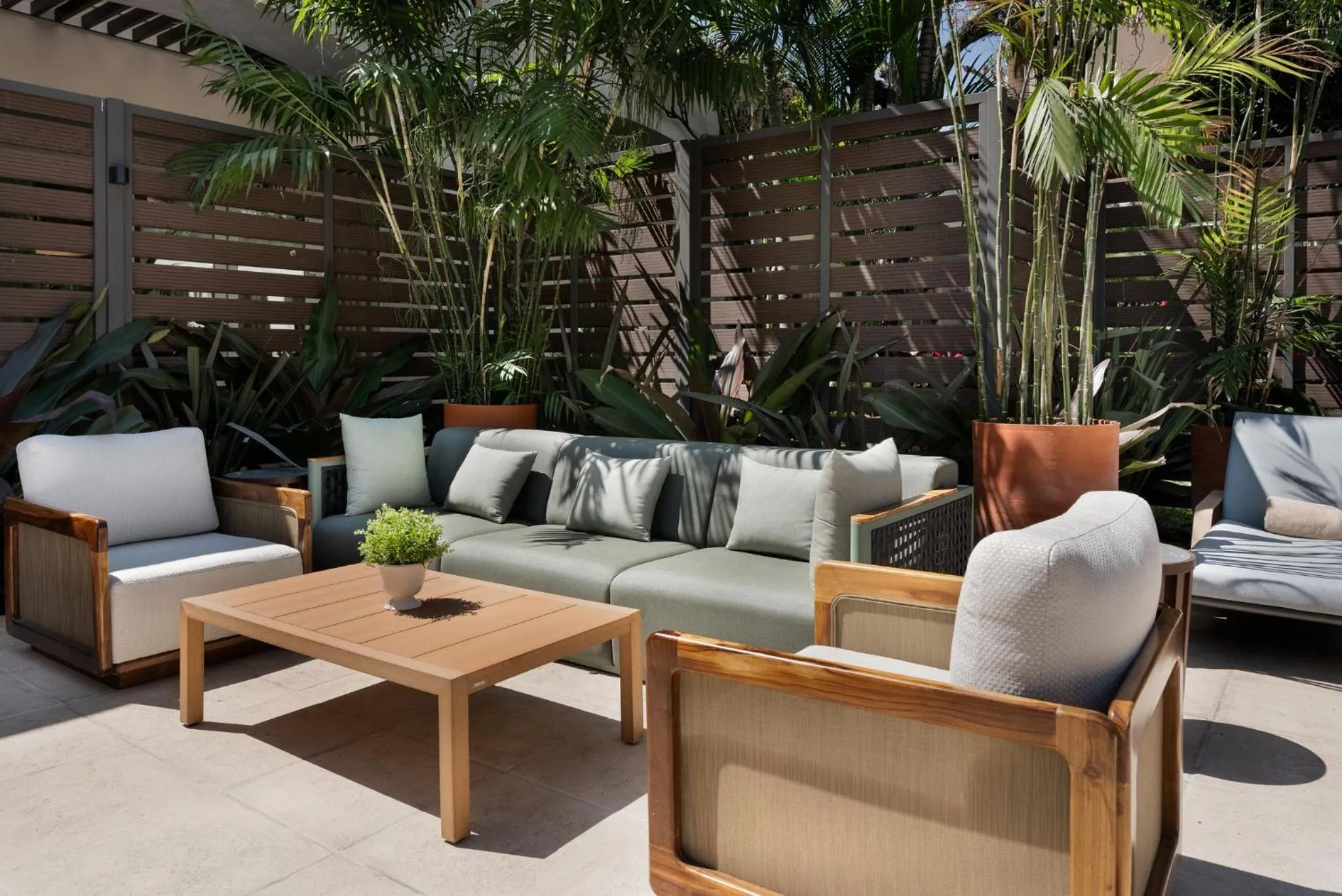 Swimming pool in Real Intercontinental San Salvador by IHG