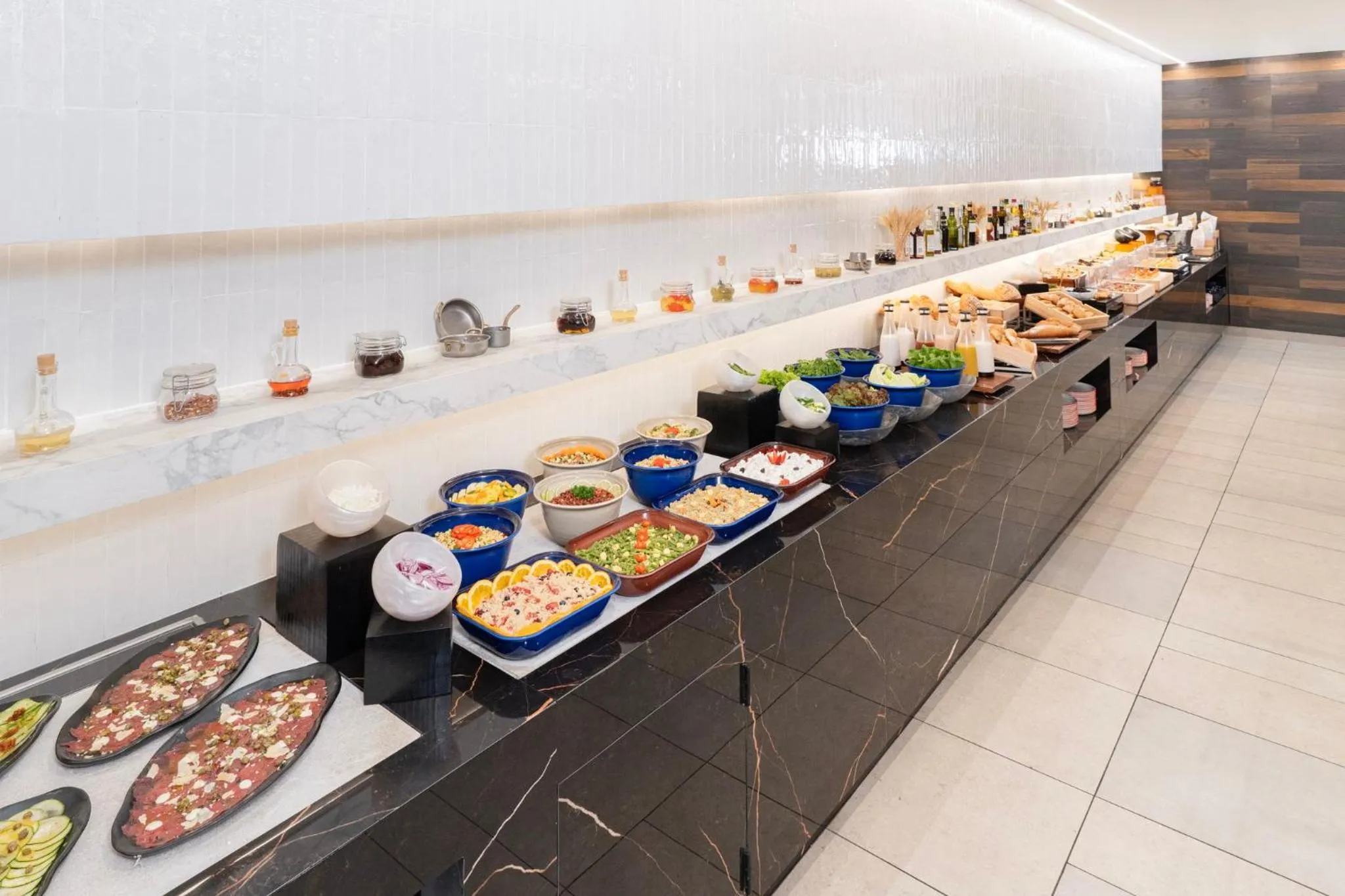 Restaurant/places to eat in Real Intercontinental San Salvador by IHG