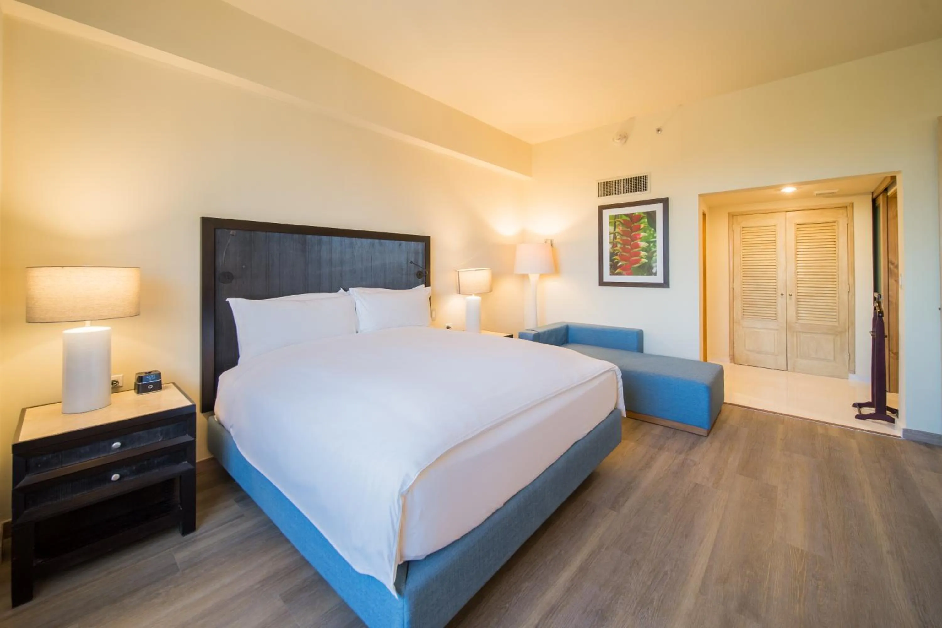 Bed in Real Intercontinental San Salvador by IHG