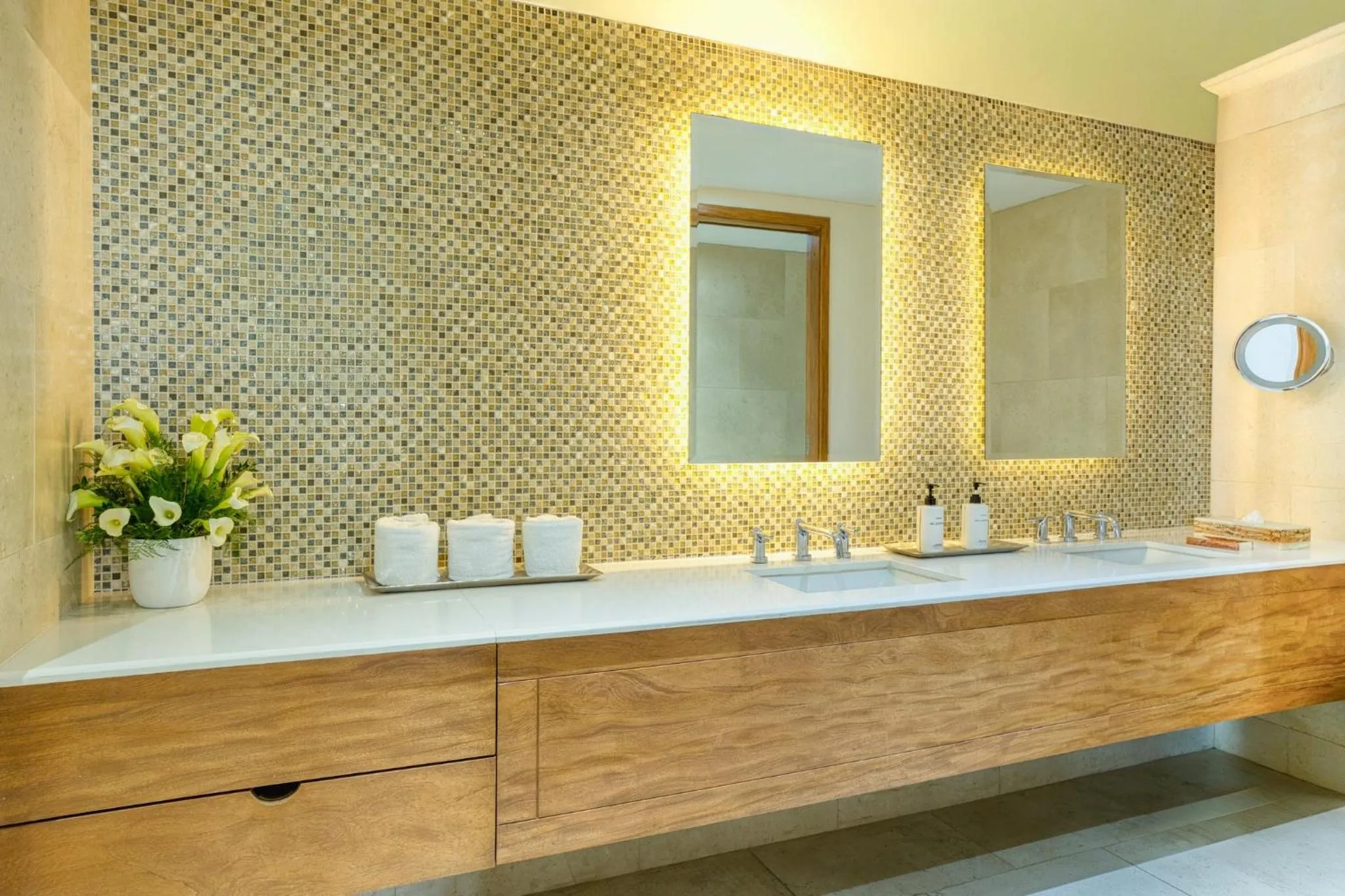 Photo of the whole room in Real Intercontinental San Salvador by IHG