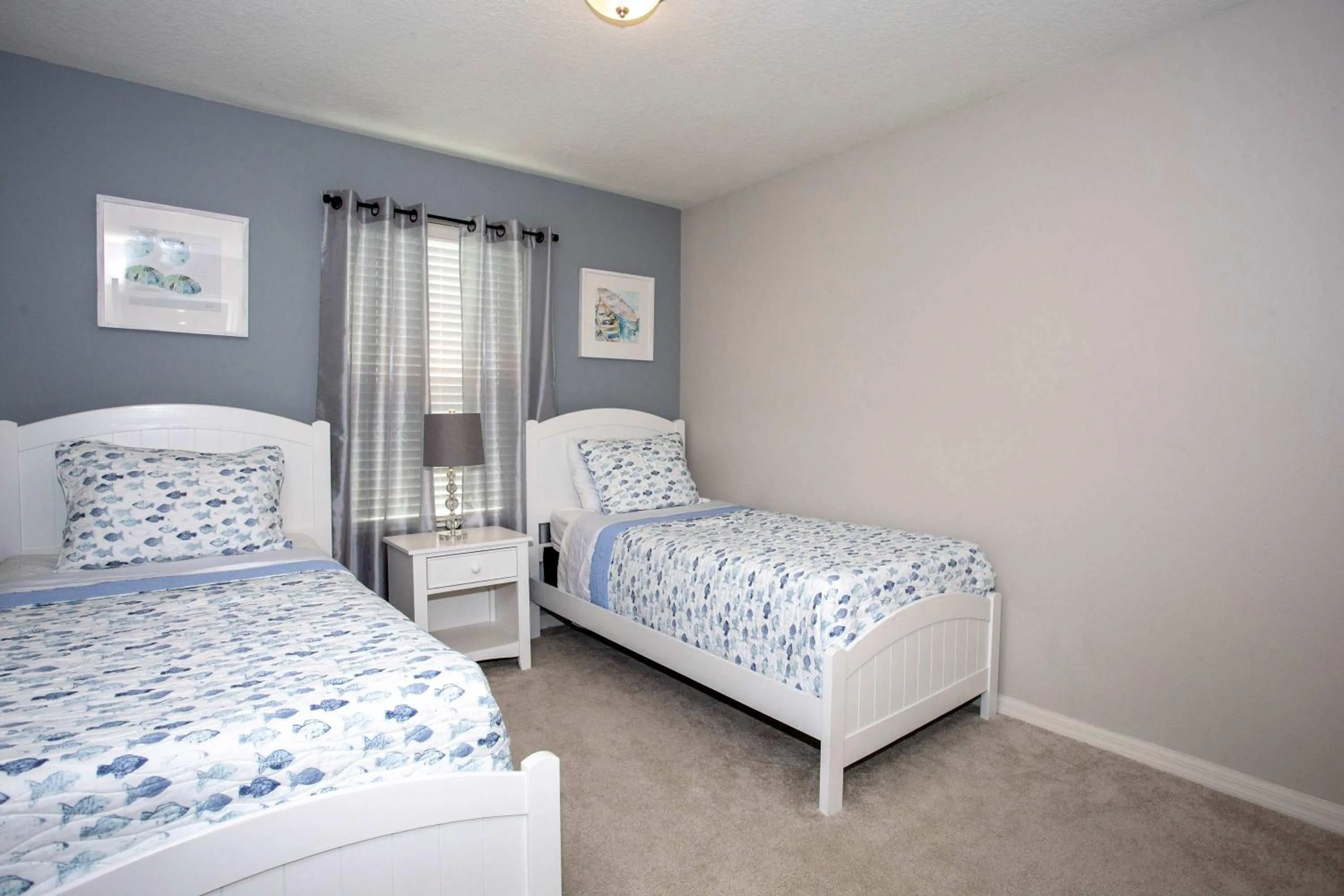 Bed in Family Friendly Four Bedrooms 5147A