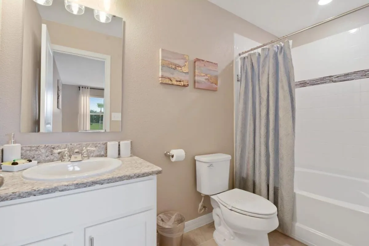 Family Friendly Four Bedrooms 5147A