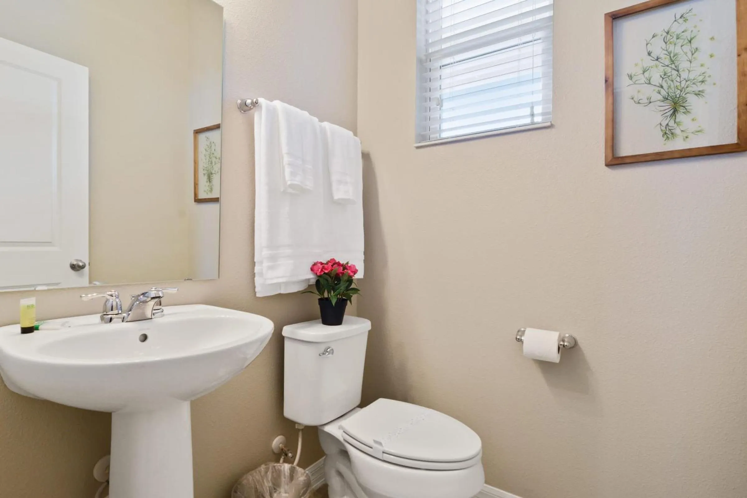 Family Friendly Four Bedrooms 5147A