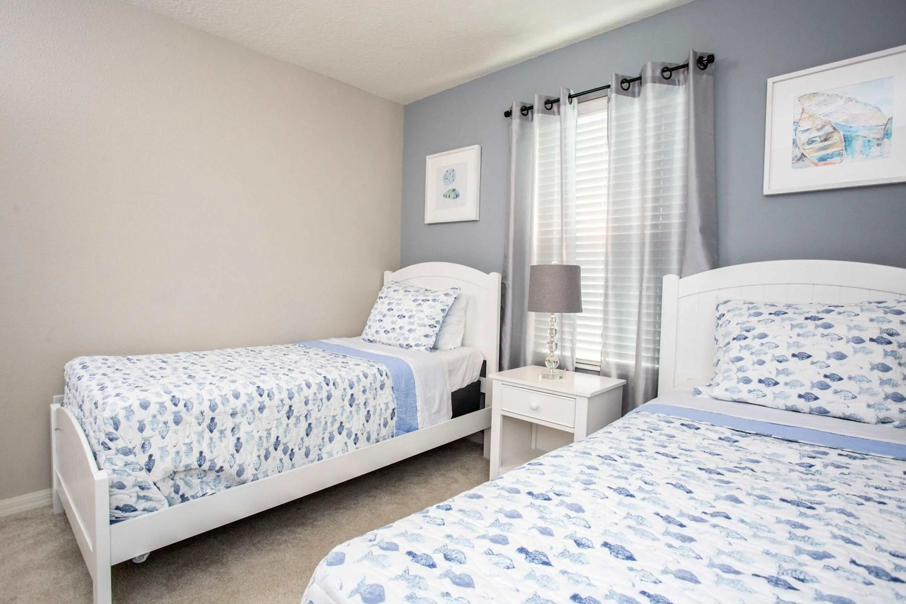 Bed in Family Friendly Four Bedrooms 5147A