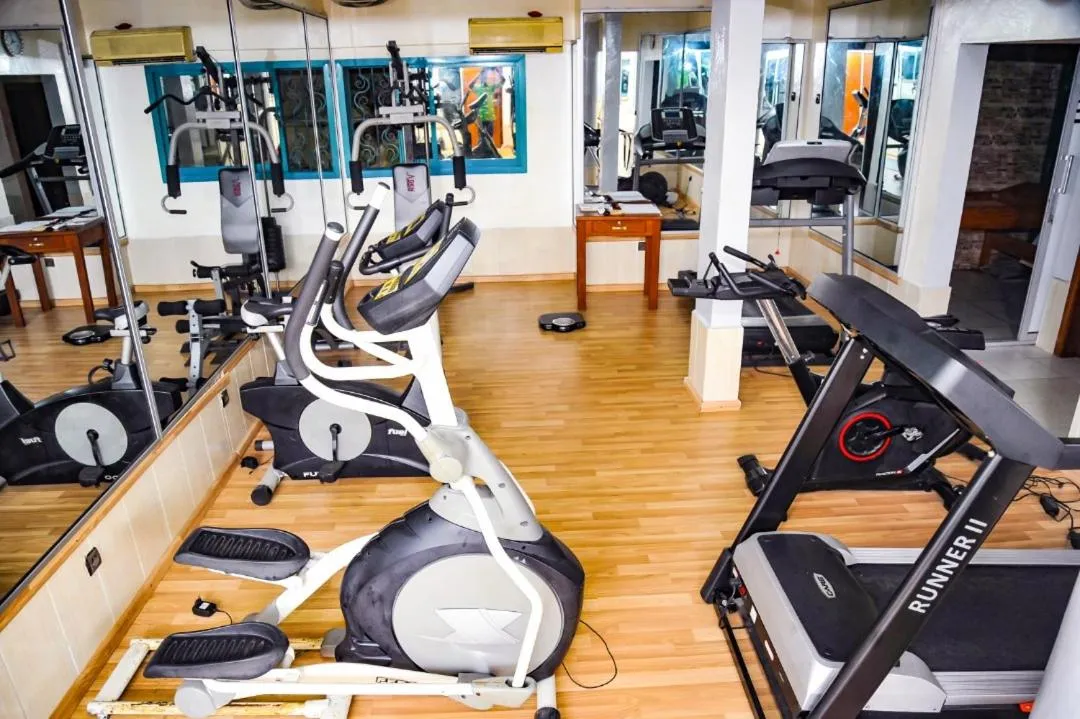 Fitness centre/facilities in Hôtel Prince De Galles