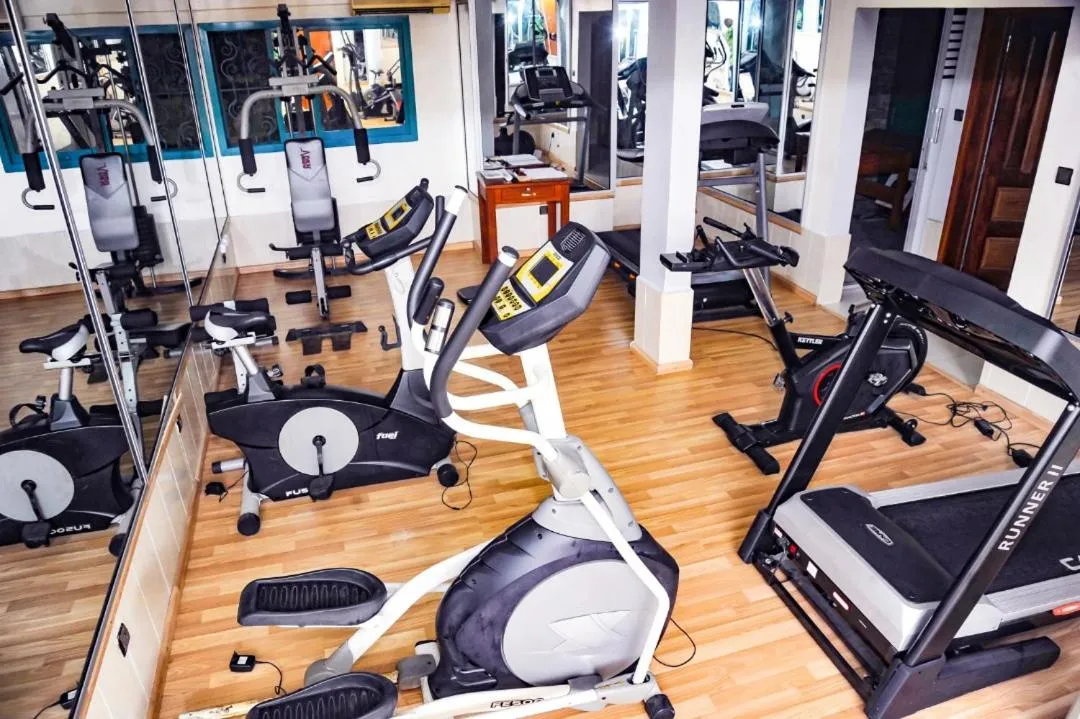 Fitness centre/facilities in Hôtel Prince De Galles