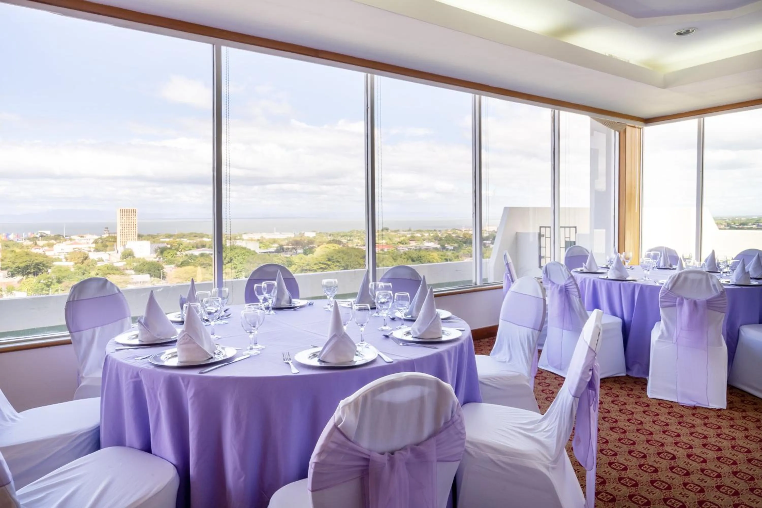 Banquet/Function facilities in Crowne Plaza Managua by IHG