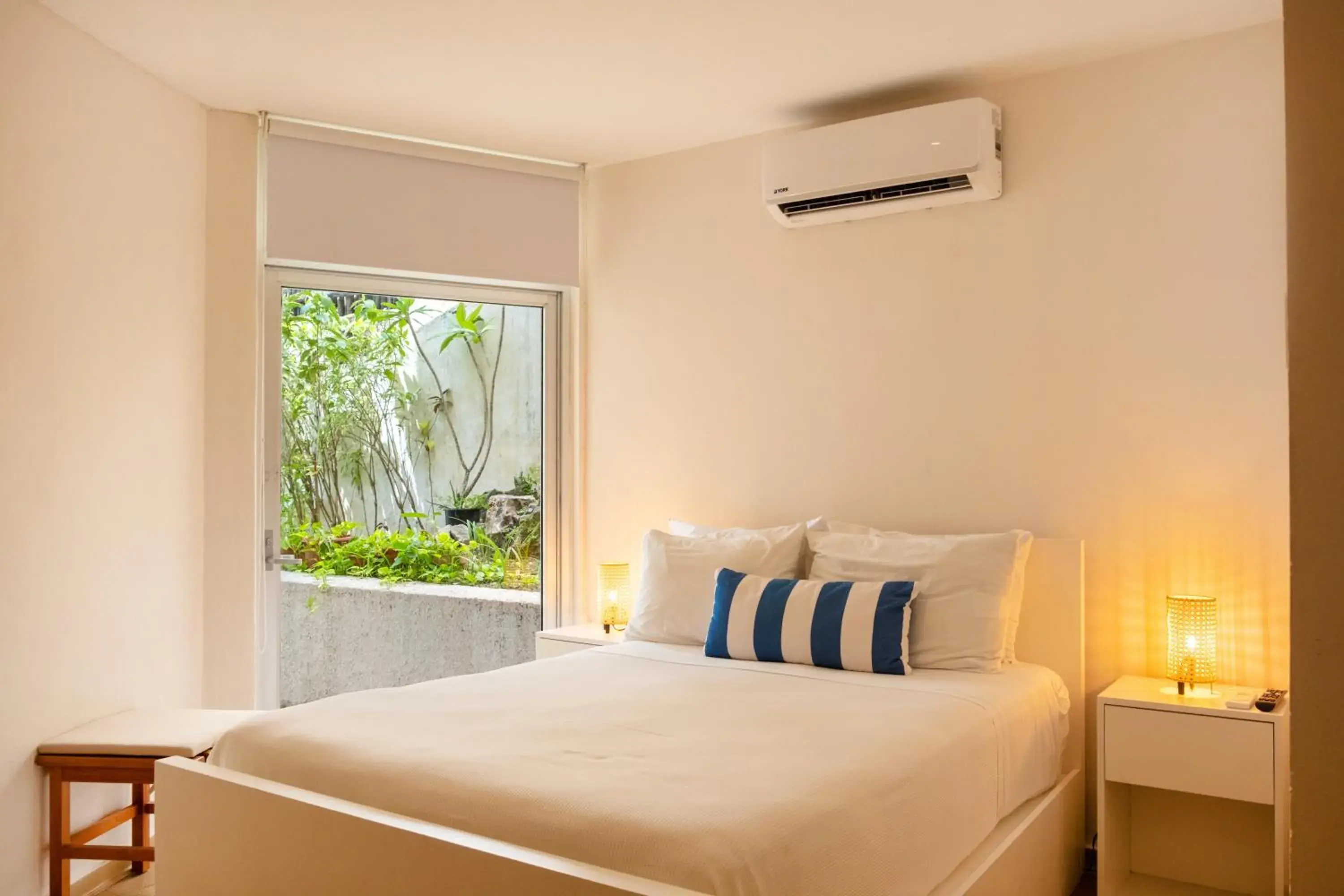 Single Room - single occupancy in Suites Turquesa Single Room - single occupancy in Suites Turquesa