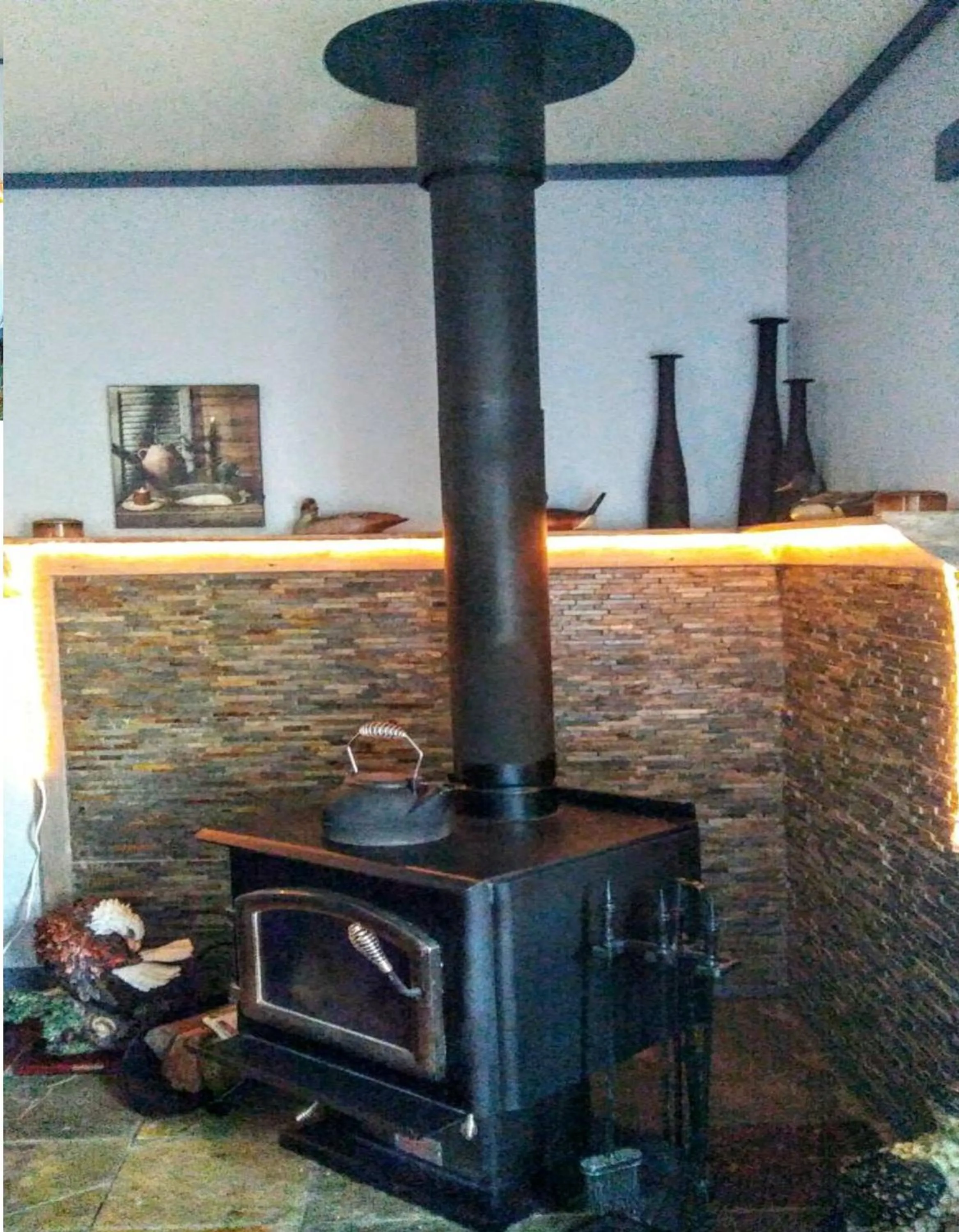 Living room in Packwood Ski & Vacation Getaway
