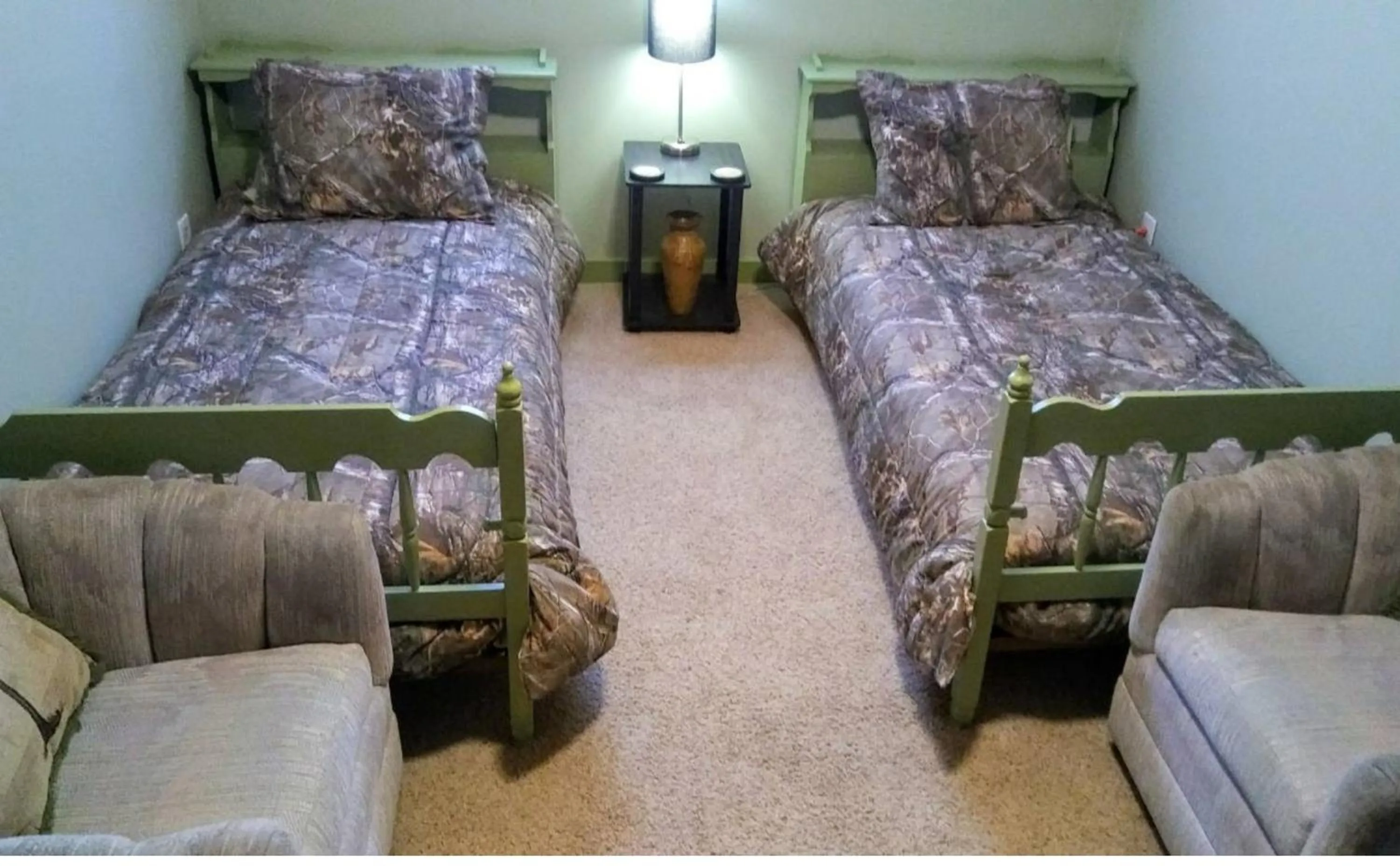 Bedroom, Bed in Packwood Ski & Vacation Getaway