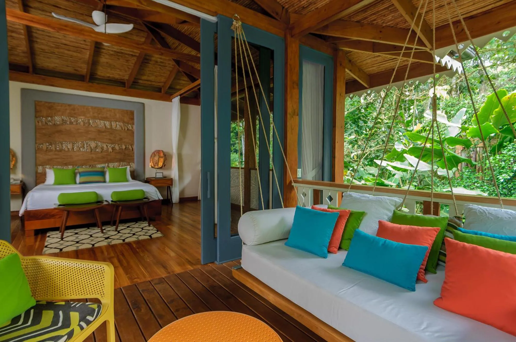 Seating area in Pacuare Lodge by Böëna