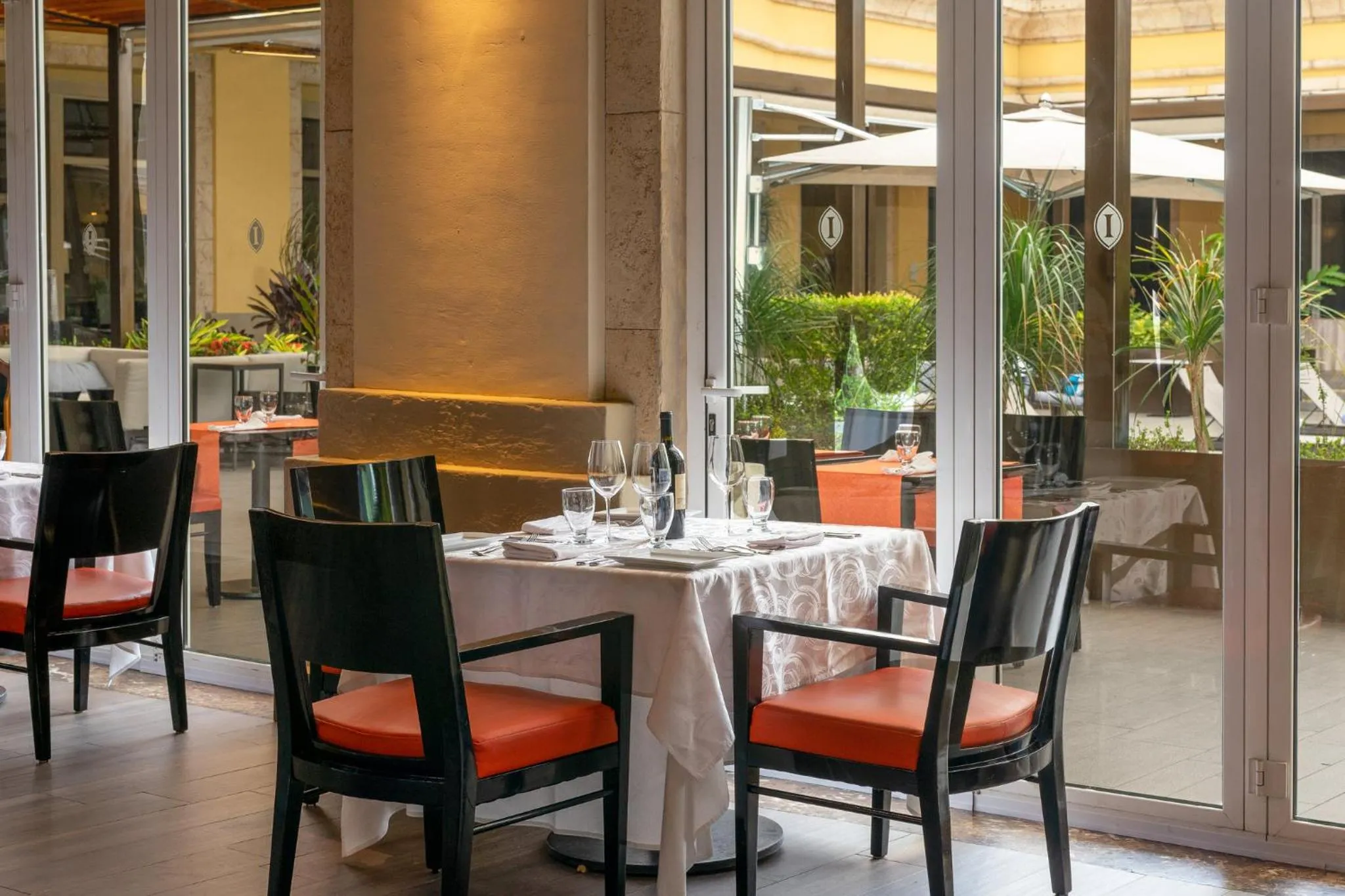 Restaurant/places to eat in InterContinental Tegucigalpa at Multiplaza Mall by IHG